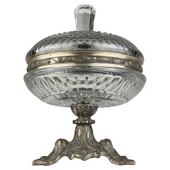 Antique glass bowl with bronze base, Italy 1920s Antique glass bowl with bronze base, Italy 1920s