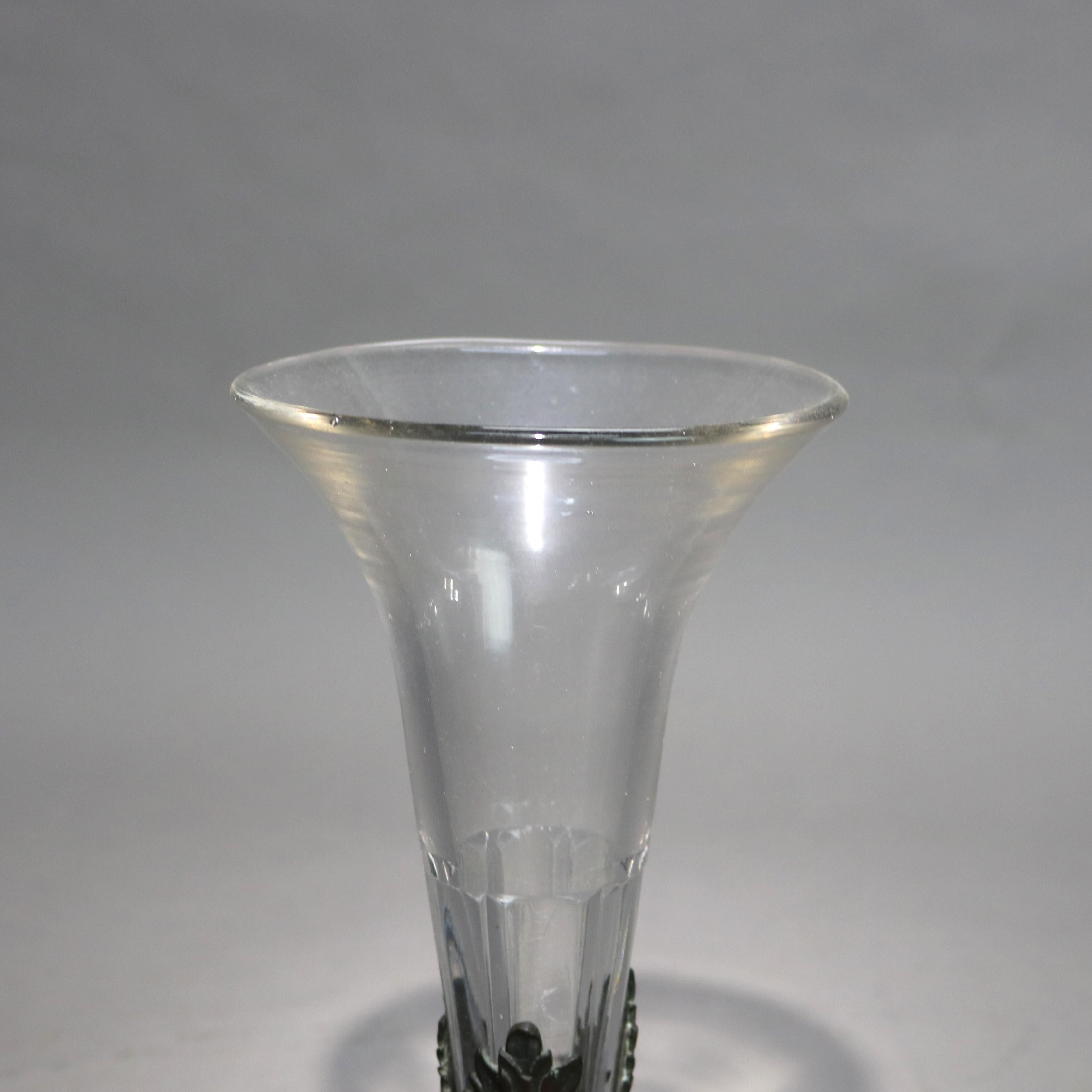 Antico vaso figurato in vetro, bronzo e marmo C1890

Misure - 12,75 