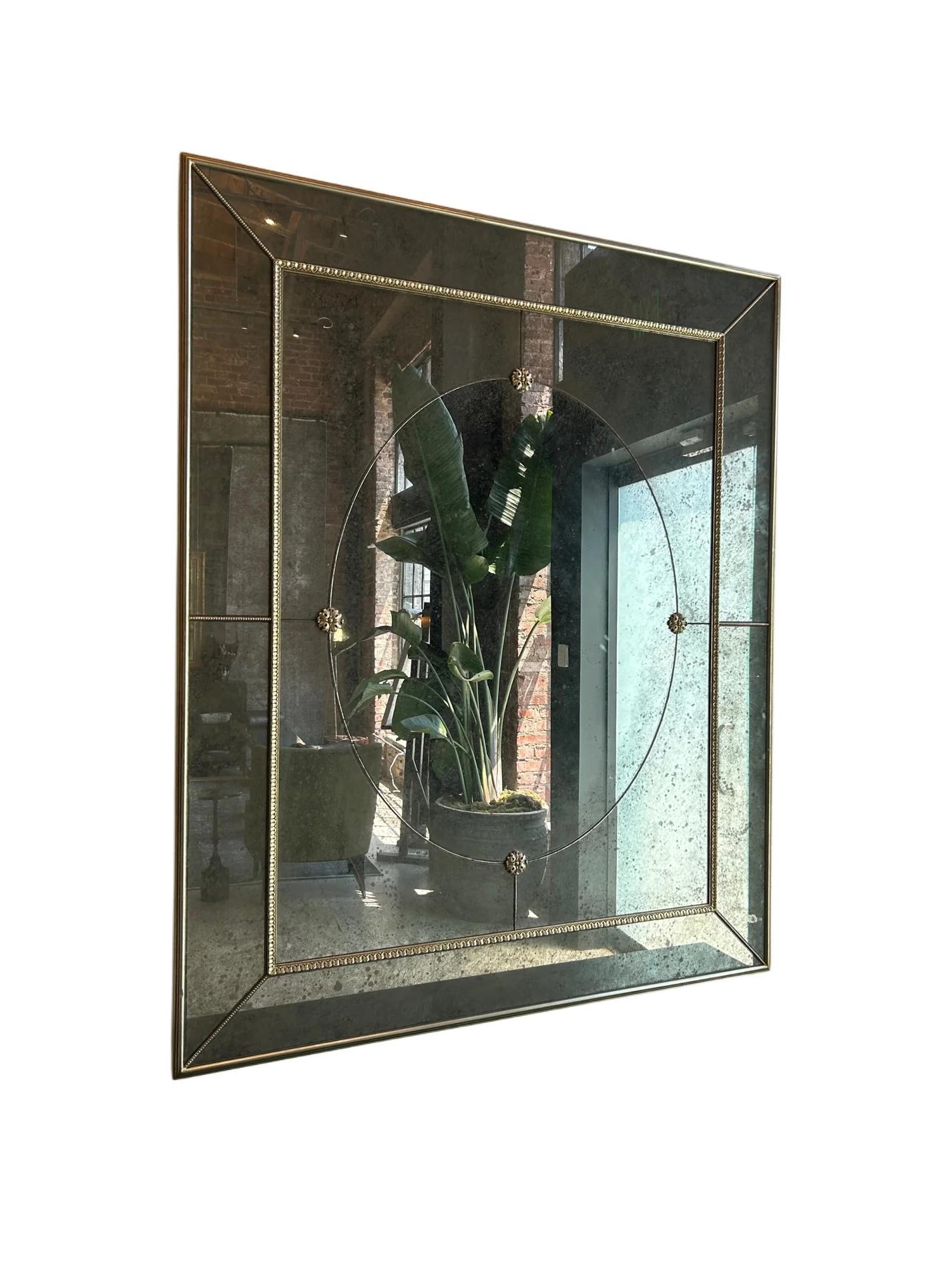 Specchio dorato sovradimensionato Vetro ambrato

Dimensioni complessive: 58 