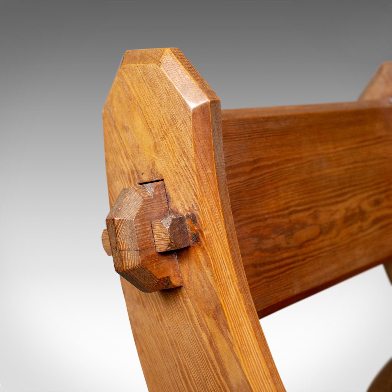 Antique Glastonbury Chair, Tudor Revival, Ecclesiastical, Gothic, circa 1850 In Good Condition In Hele, Devon, GB