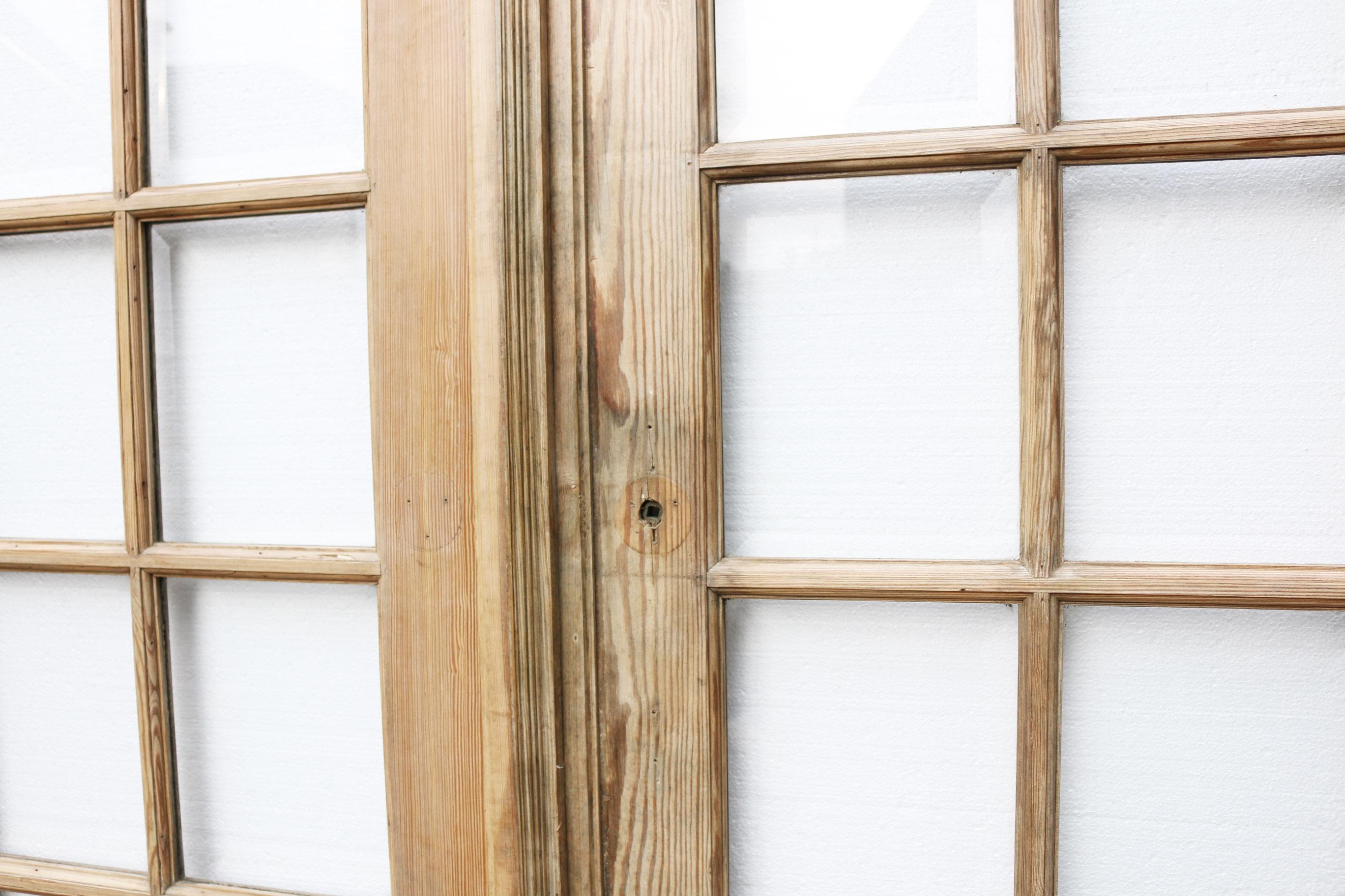 Antique Glazed Pine Double Doors In Fair Condition For Sale In Wormelow, Herefordshire