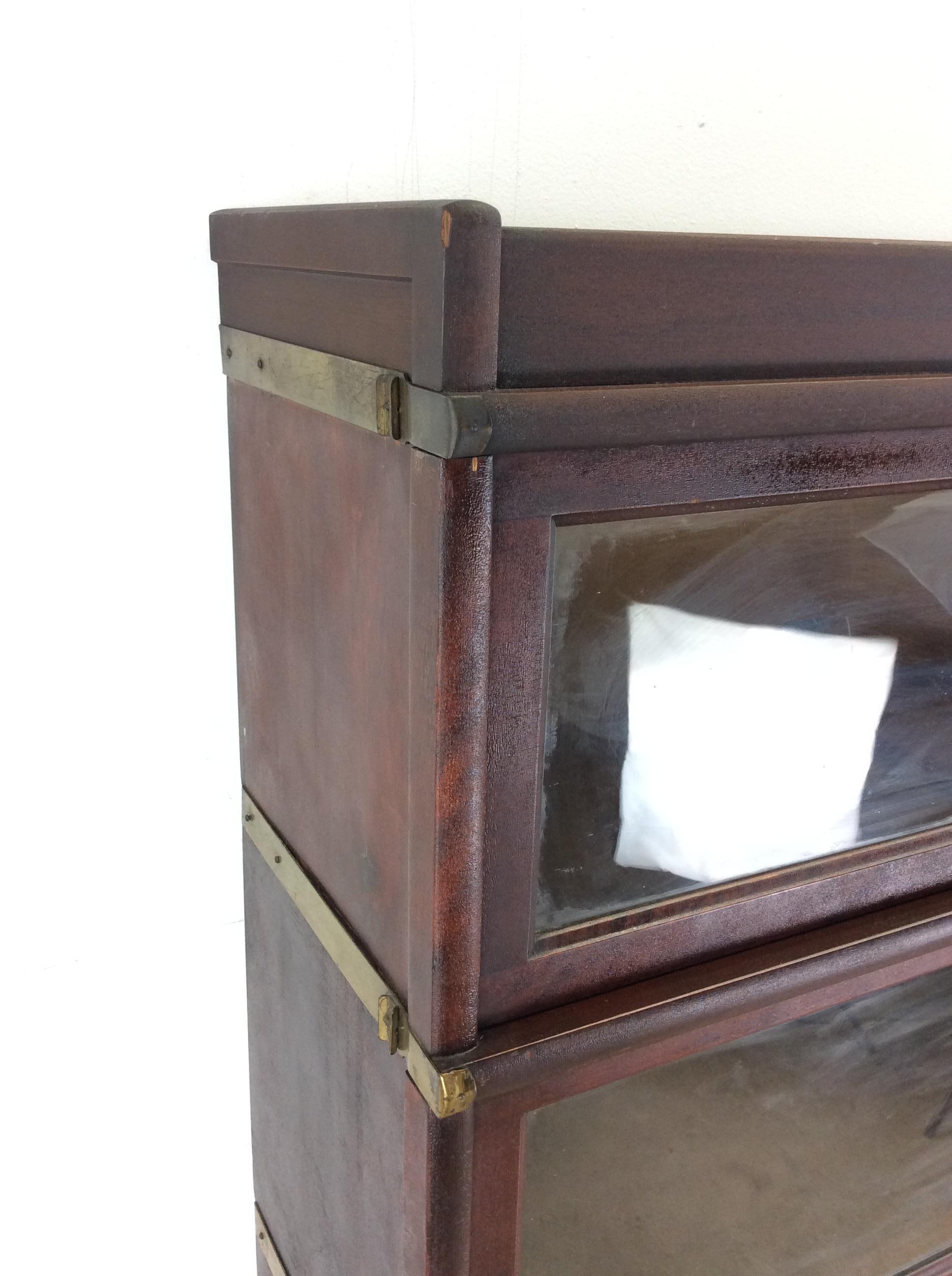 Librería Antigua Globe Wernicke de 4 Cajas con Acabado Caoba siglo XX en venta