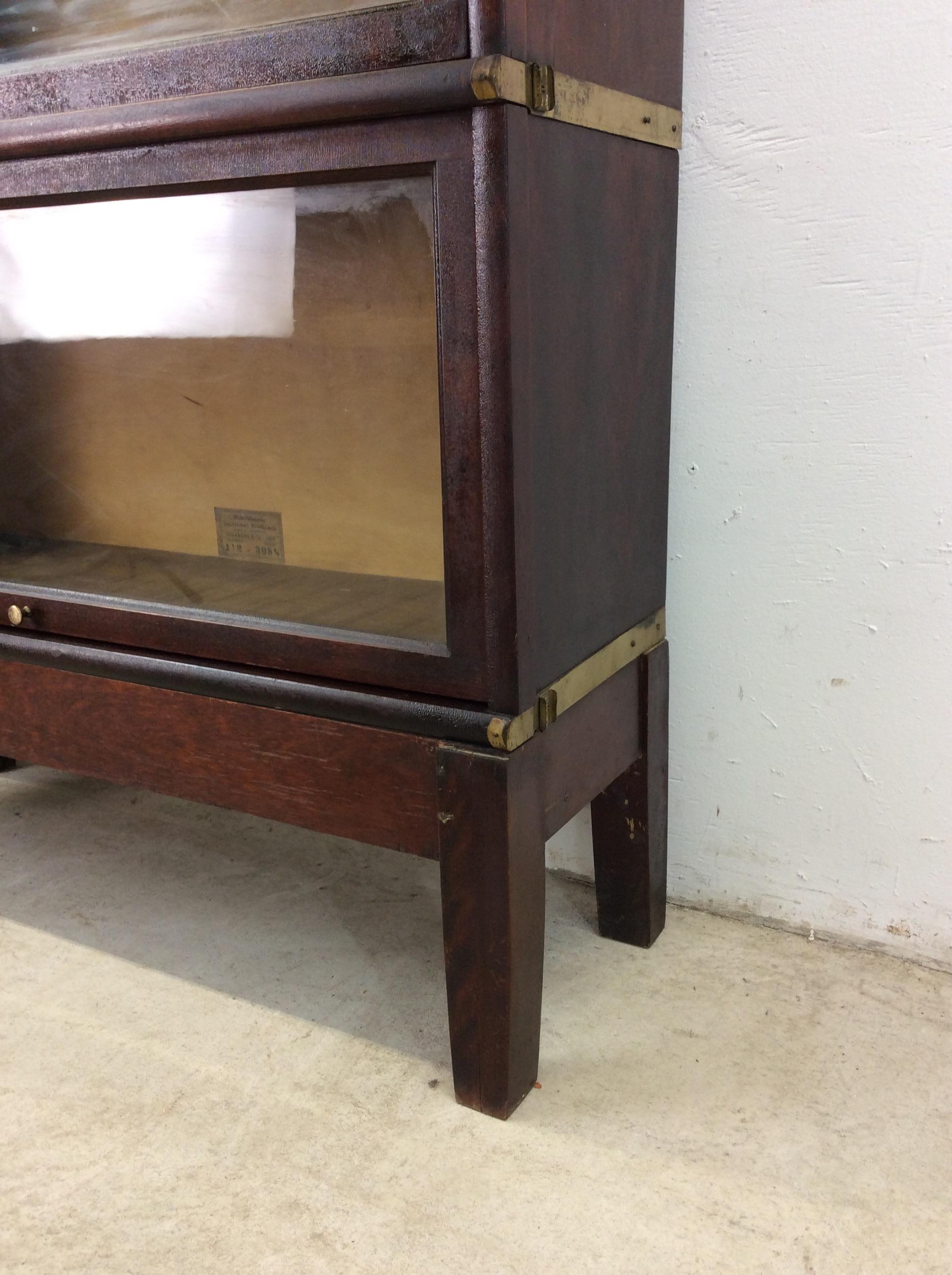 Librería Antigua Globe Wernicke de 4 Cajas con Acabado Caoba Vidrio en venta