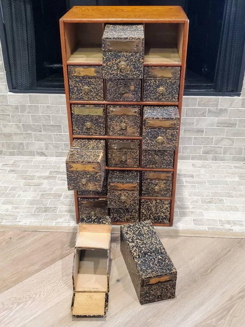 Antique American Globe Wernicke Apothecary 18 Drawer Library Card Catalog Chest In Fair Condition In Forney, TX