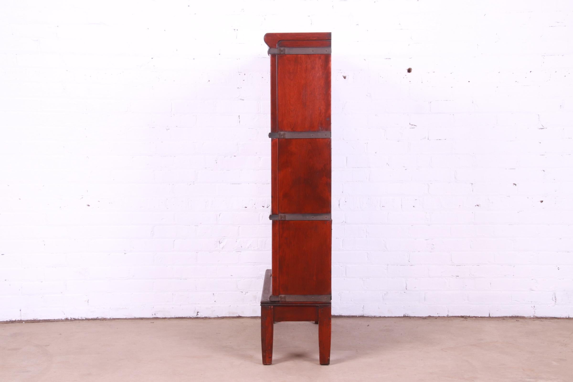 Antique Globe Wernicke Arts & Crafts Mahogany Three-Stack Barrister Bookcase 6