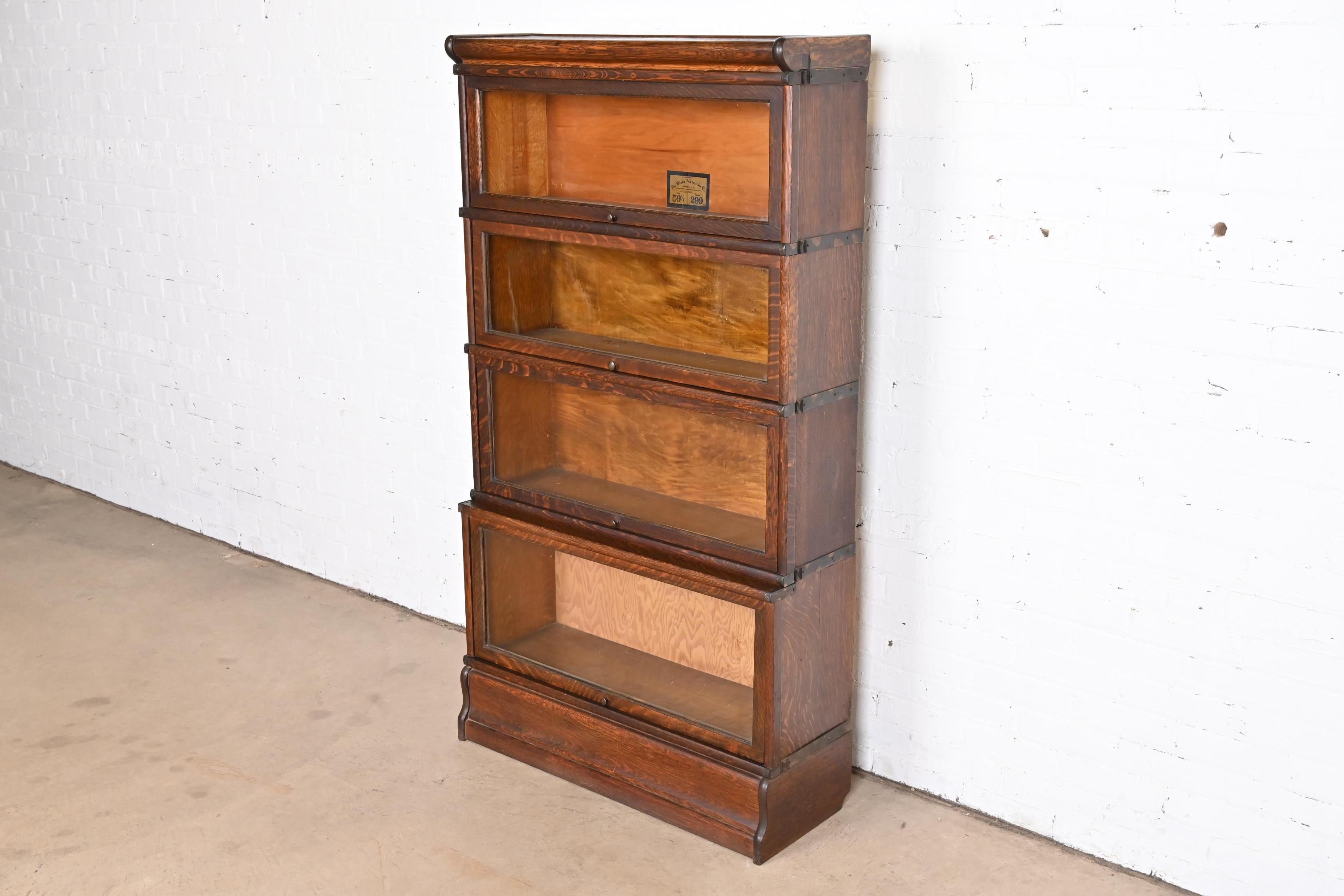 Antique Globe Wernicke Arts & Crafts Oak Four-Stack Barrister Bookcase, 1920s In Good Condition In South Bend, IN