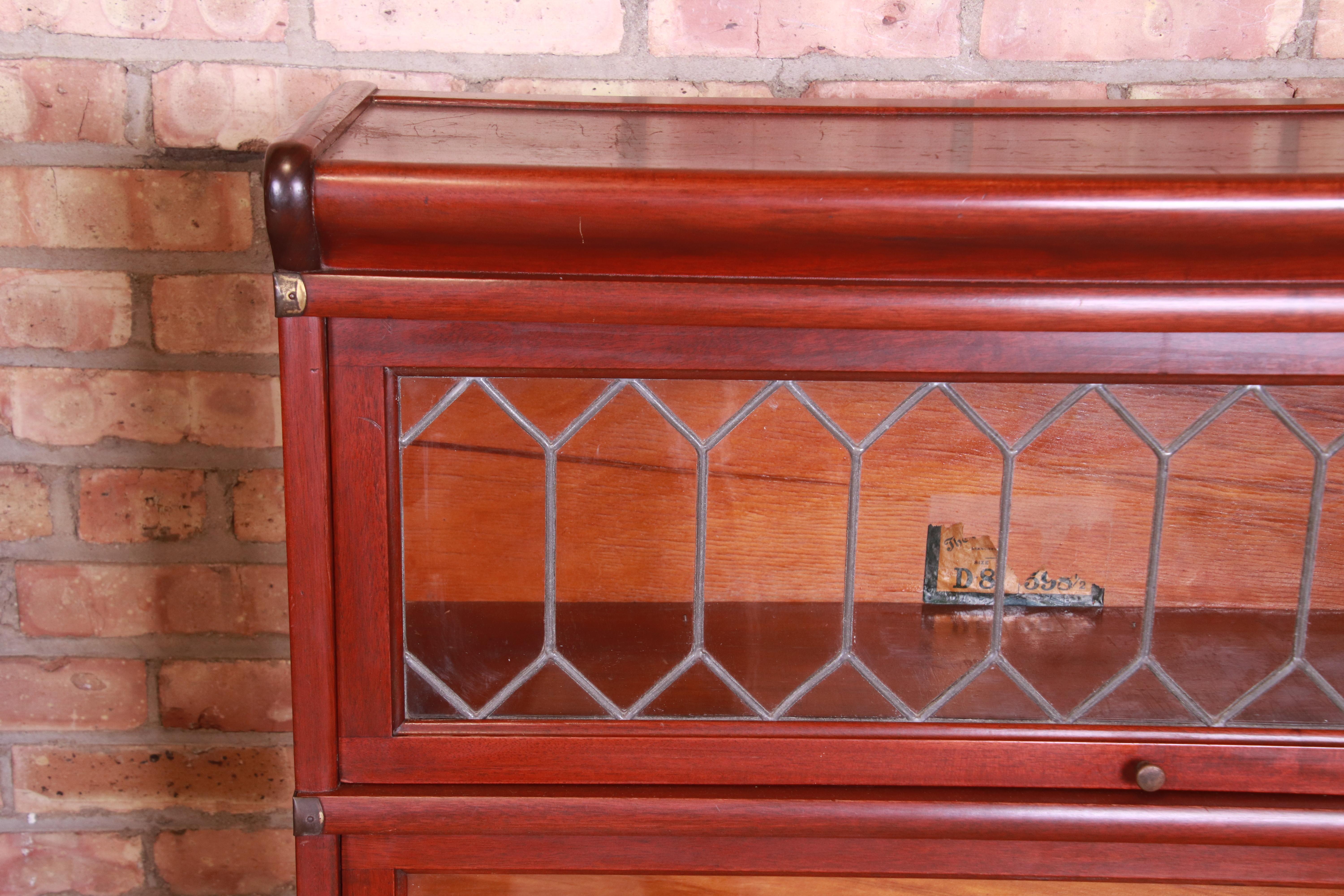 Antique Globe Wernicke Mahogany Barrister Bookcases with Leaded Glass Doors In Good Condition In South Bend, IN