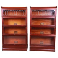 Antique Globe Wernicke Mahogany Barrister Bookcases avec portes en verre plombé