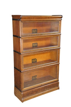 Librería apilable «Barrister» de estilo Mission de Globe Wernicke, con Oak Oak aserrado al cuarto y diseño «Antique Globe», 147 cm