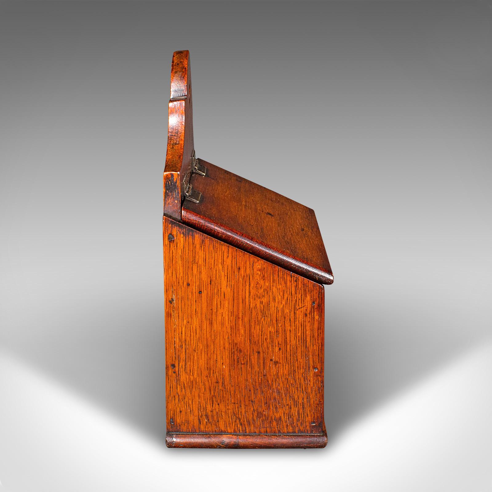 Antique Glove Box, English, Oak, Keepsake, Reception Key Case, Georgian, C.1800 In Good Condition For Sale In Hele, Devon, GB