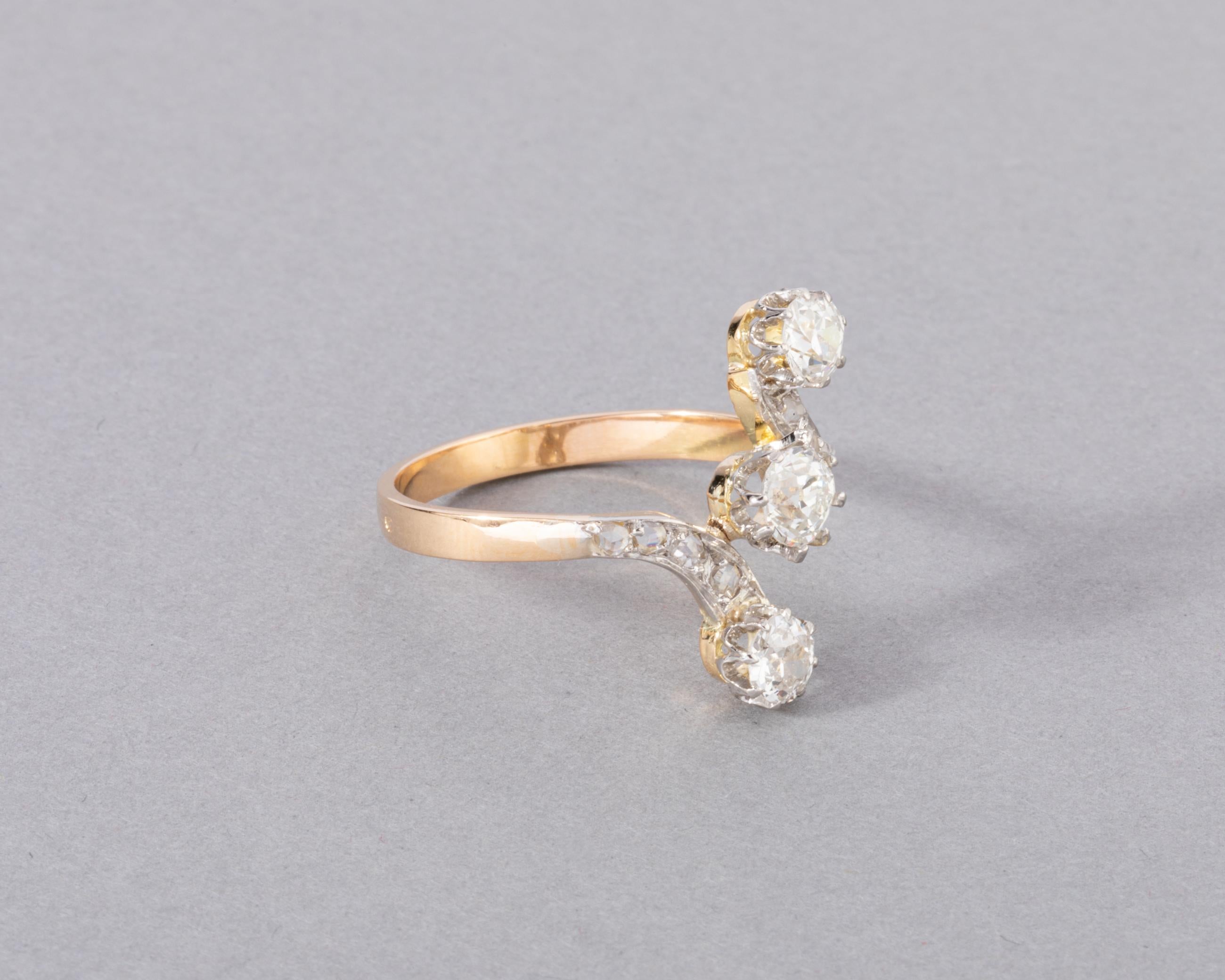 Belle Époque Antique Gold and 1.10 carat diamonds French Ring For Sale