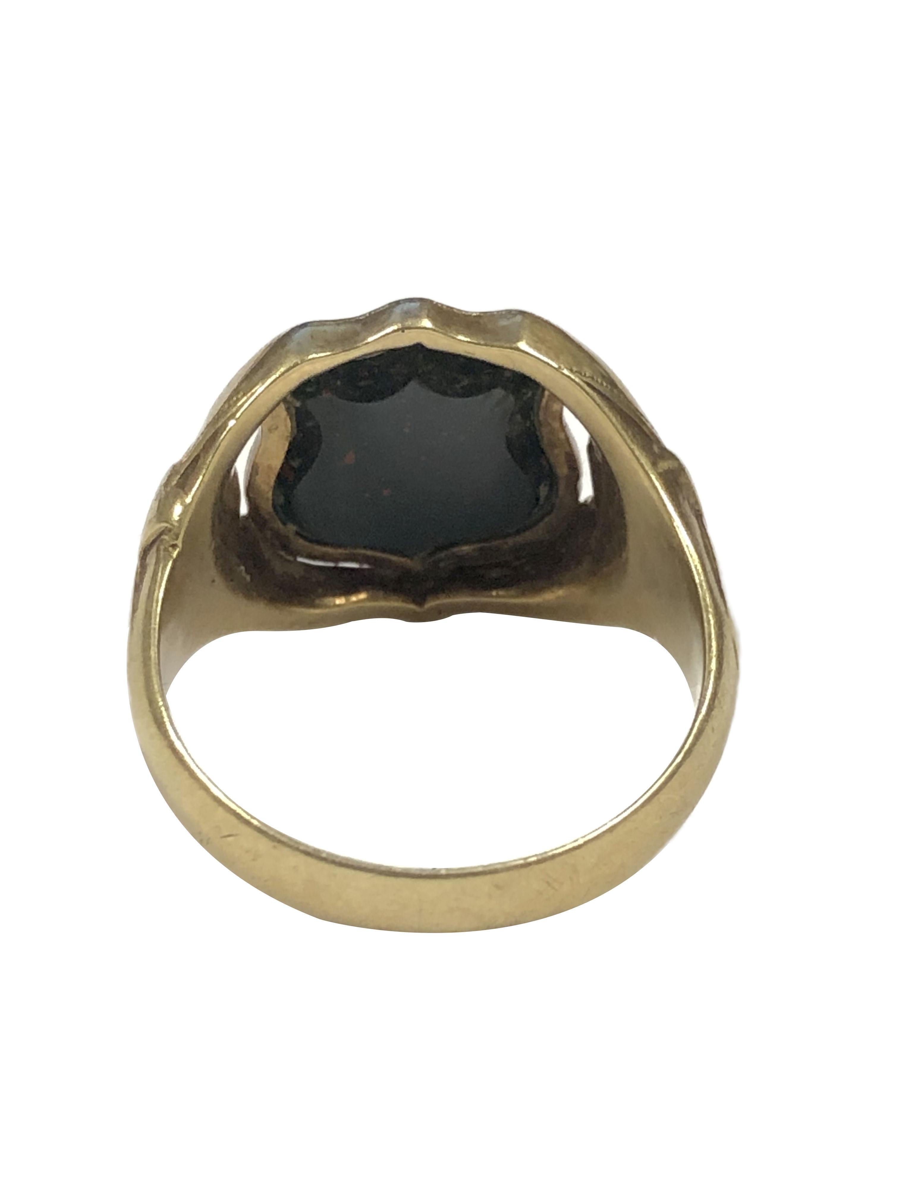 Antique Gold and Blood Stone Signet Ring In Good Condition For Sale In Chicago, IL