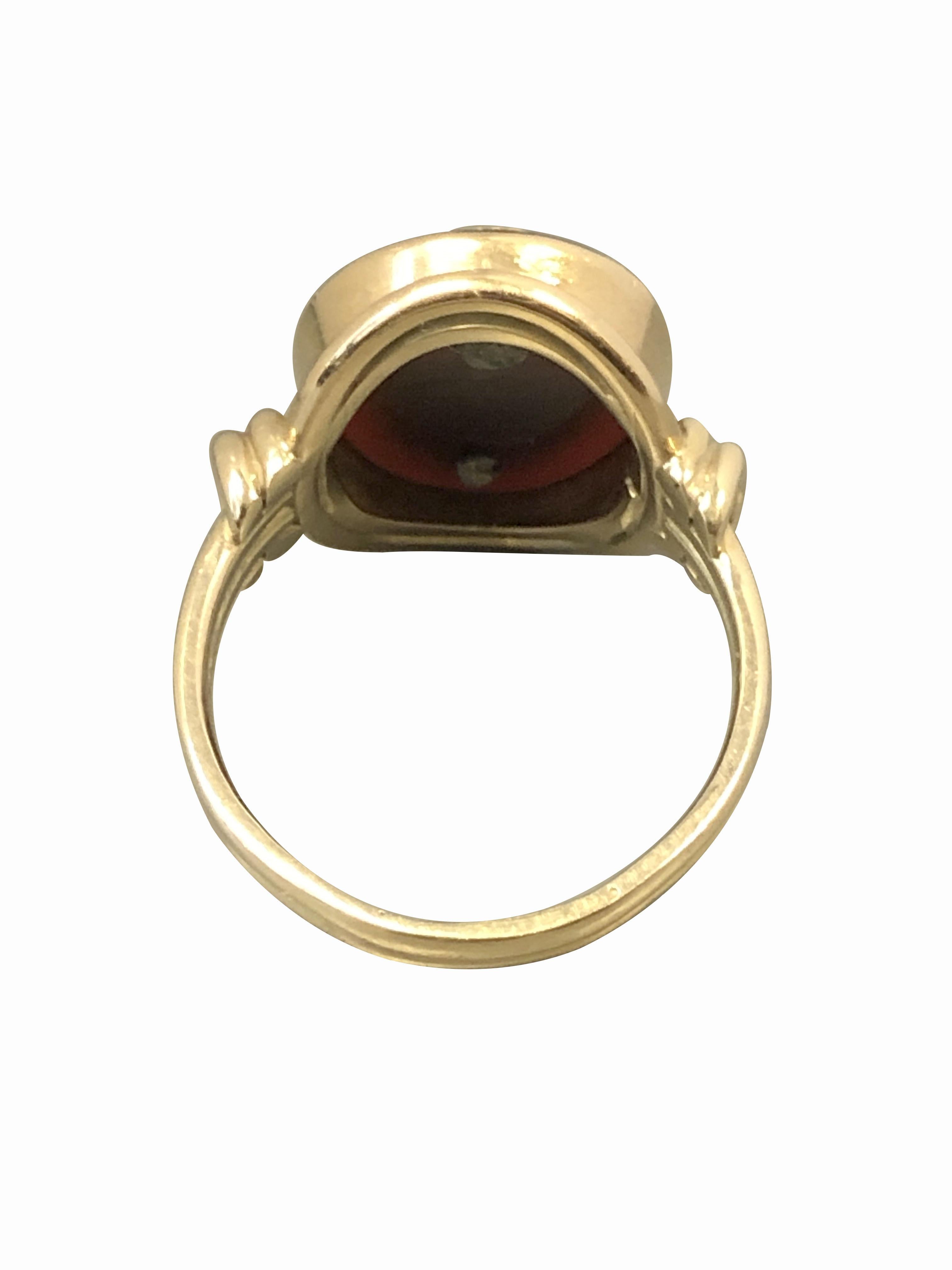 Cabochon Antique Gold and Carnelian Signet Ring For Sale