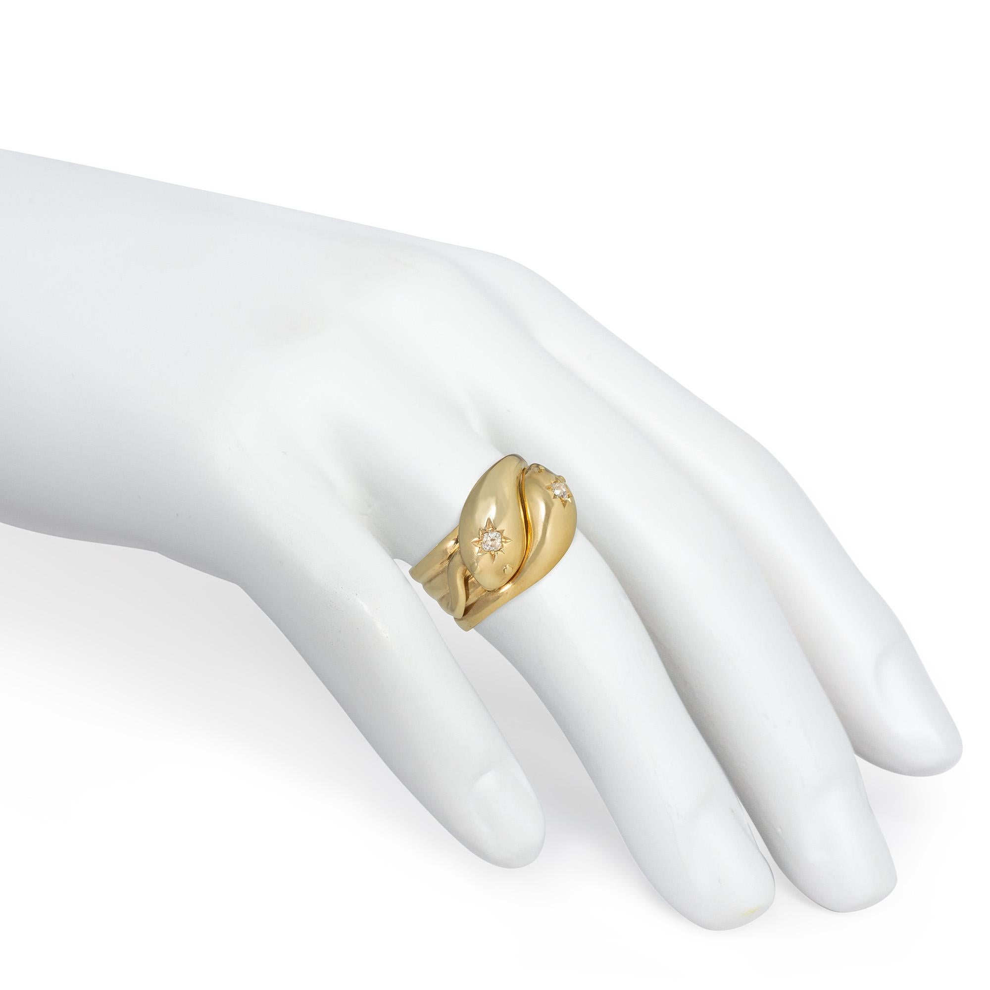 Antiker Gold- und Diamant-Doppelschlangenring mit Londoner Punzierungen im Zustand „Gut“ im Angebot in New York, NY