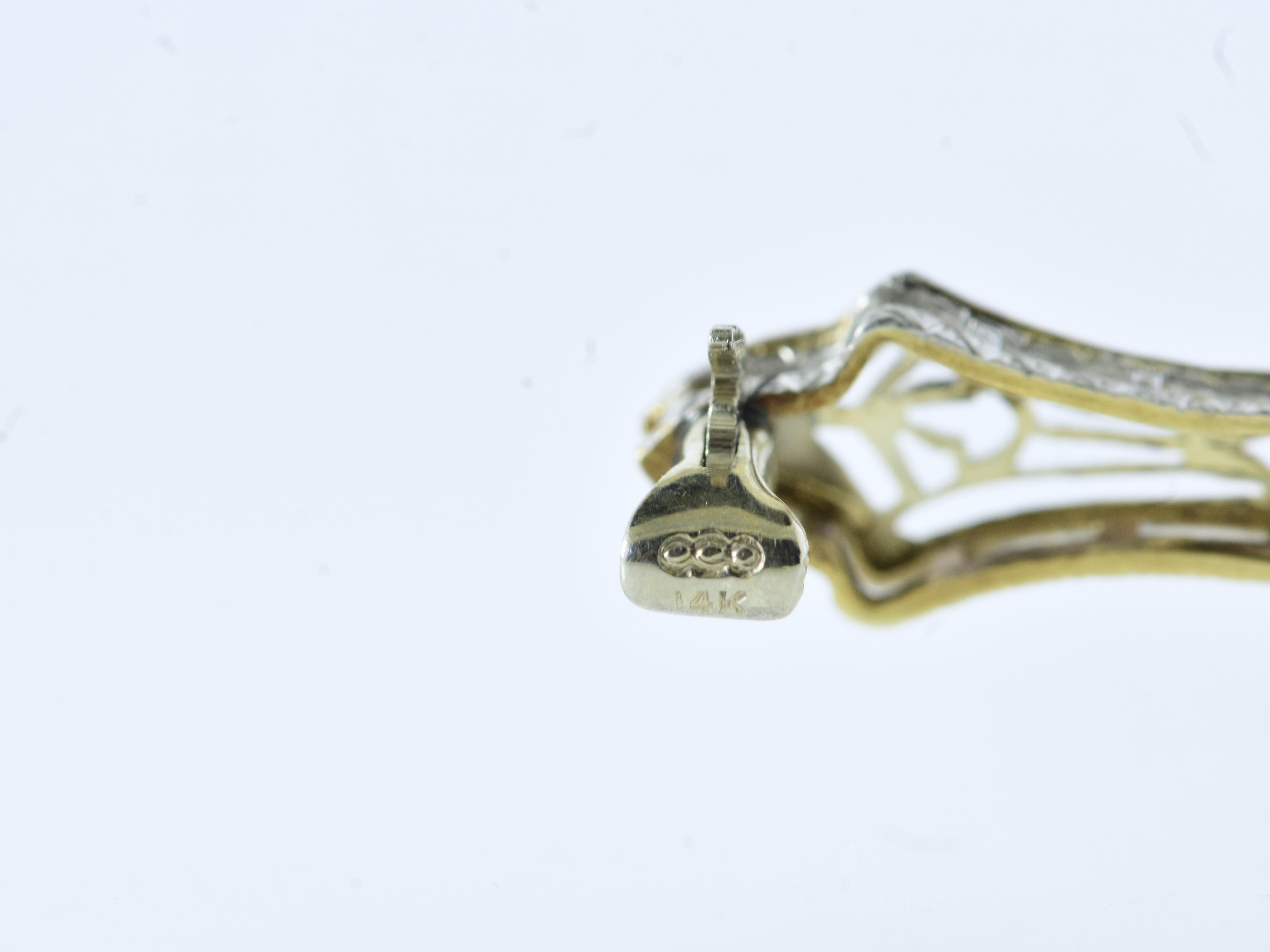 Antique Gold and Diamond Filigree Bar Pin, American, c. 1920. Corte europeo antiguo en venta