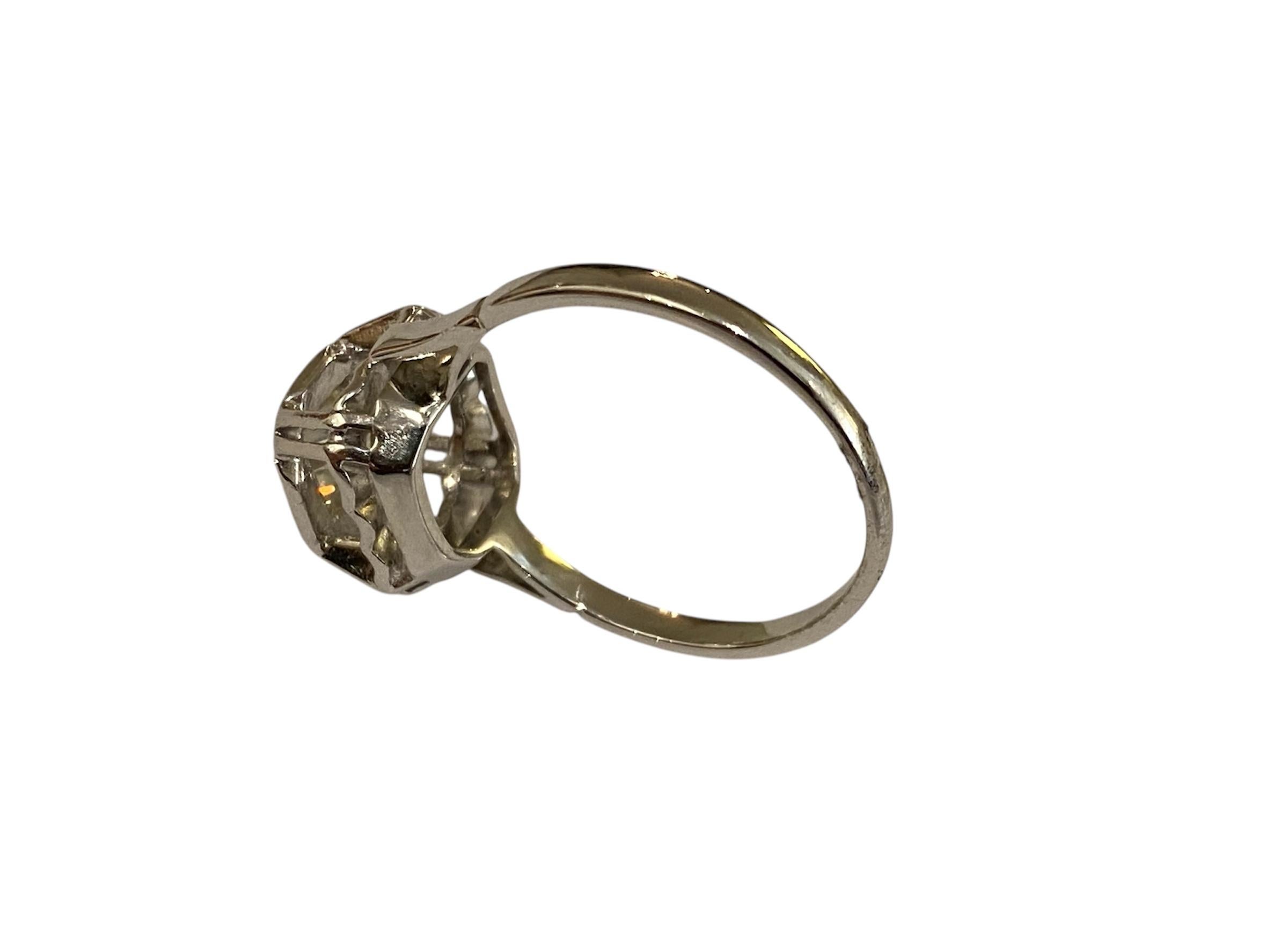 Women's or Men's Antique Gold and Diamond Ring For Sale
