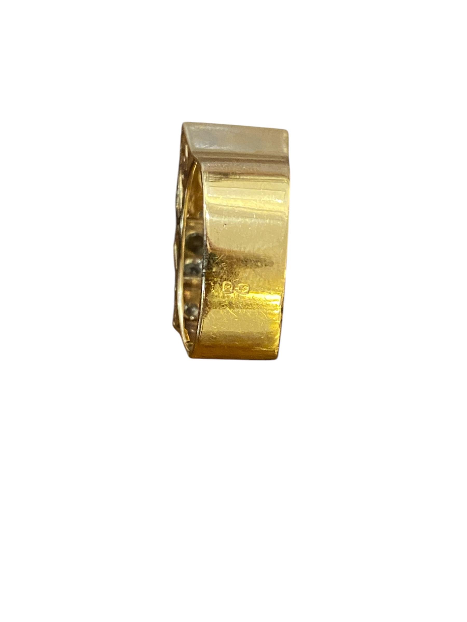 Women's or Men's Antique Gold and Diamond Ring