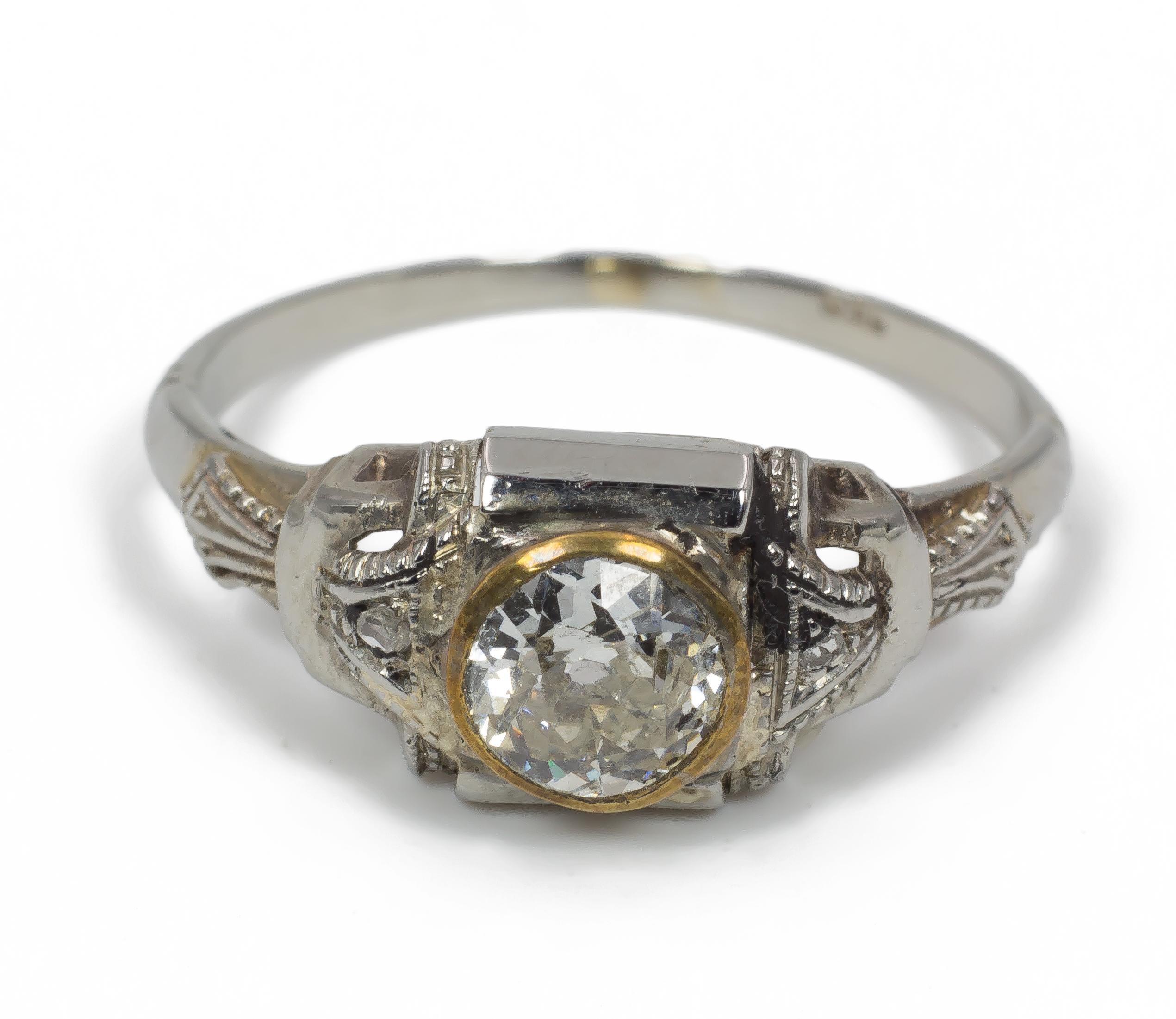 Women's Antique Gold and Diamond Solitaire Ring, 1930s