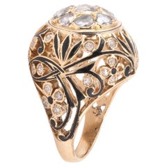 Anello antico in oro e smalto di arte e artigianato