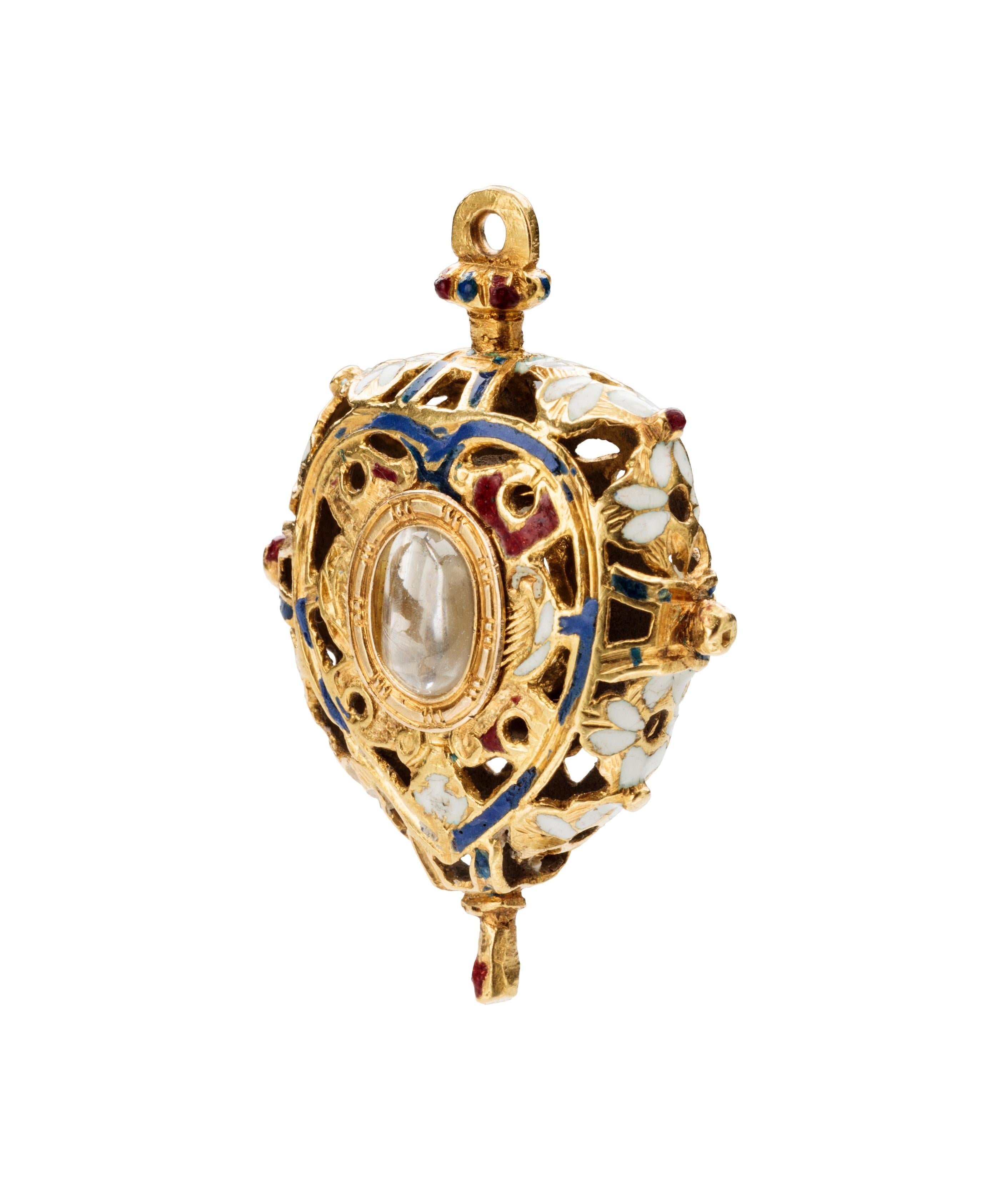 Renaissance Heart Pendant
Spain or Italy, c. 1600 
Gold, enamel, glass 
Weight 17.2 grams; dimensions 45 × 31.4 × 13.8 mm 

Double-sided heart-shaped pendant in gold and enamel openwork. A blue enameled frame surrounds an oval capsule with convex