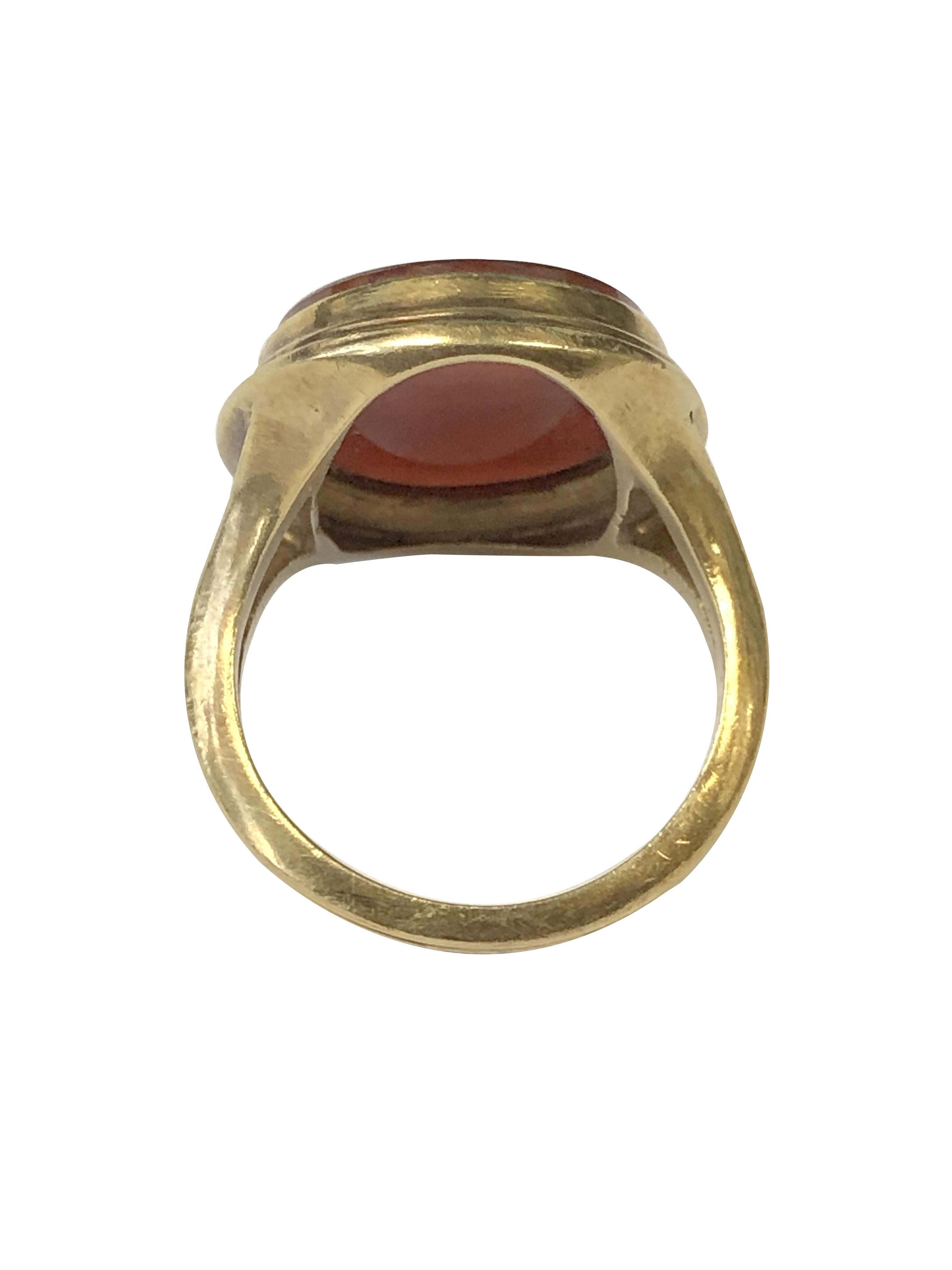 Antiker Intaglio-Ring aus Gold und Hartstein für Damen oder Herren