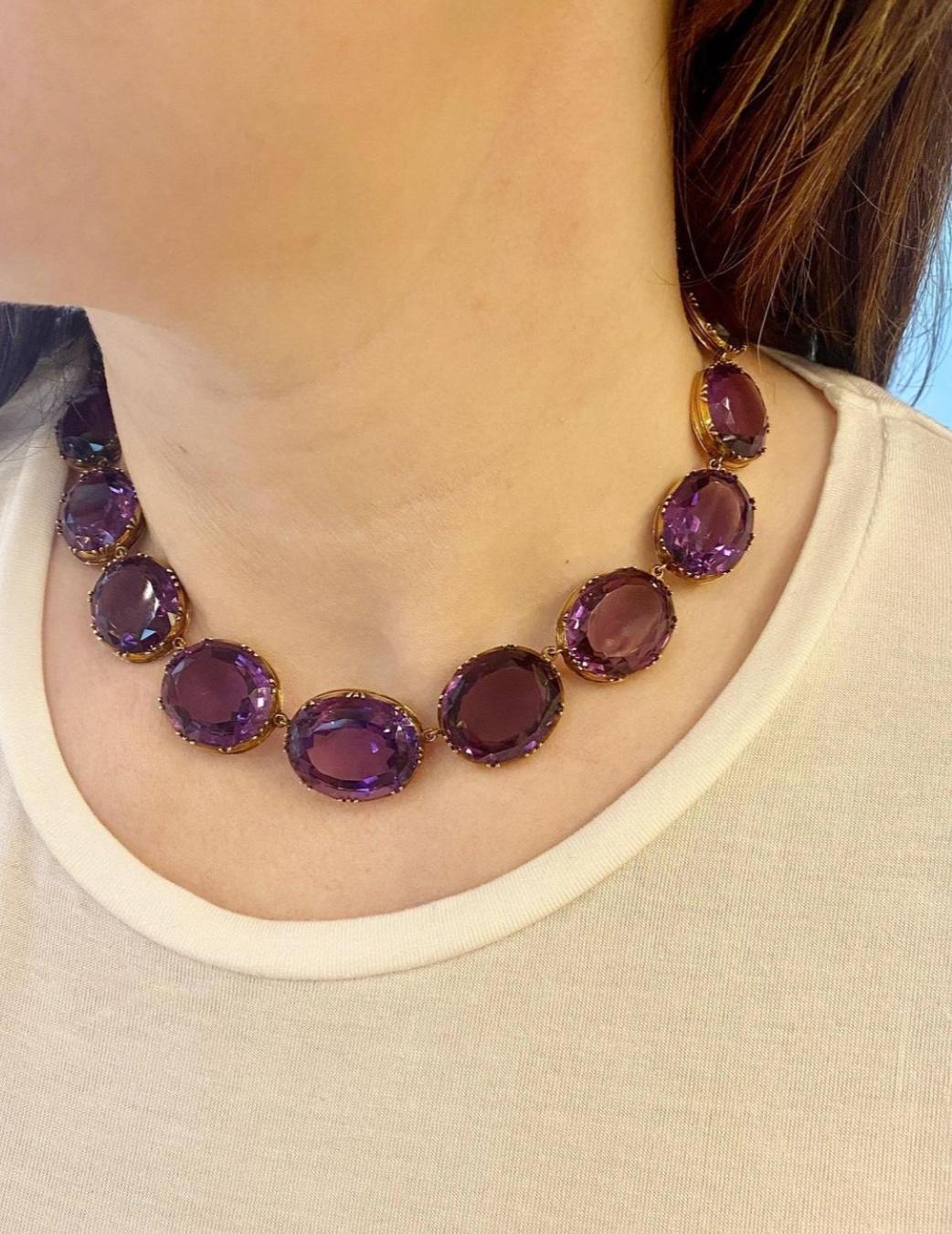 Victorian Antique Gold and Oval-Cut Amethyst Rivière Necklace For Sale