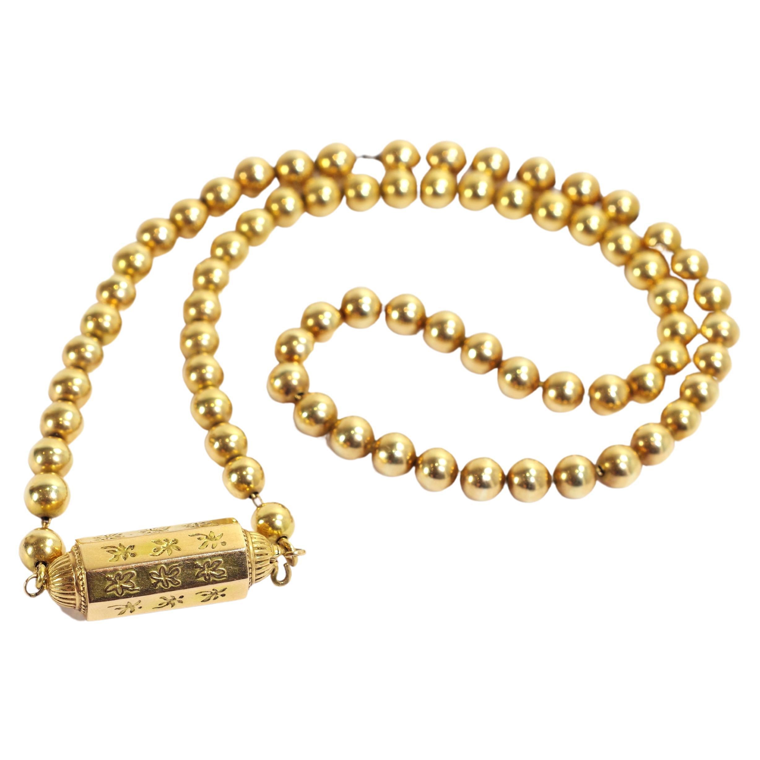 Antique Gold Balls Necklace with Large Clasp in 18k Gold For Sale at