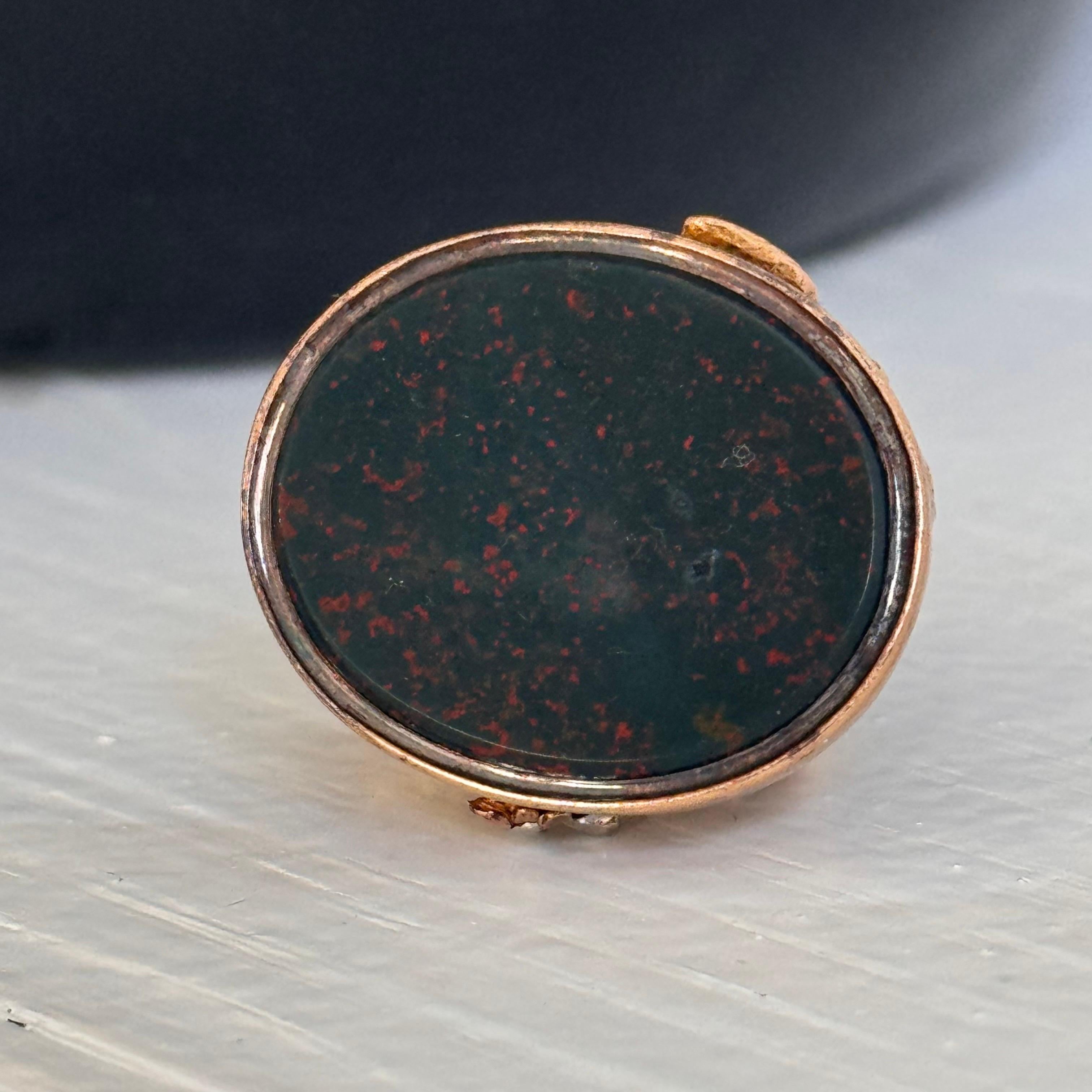 Antique 18kt Gold  Blood Stone Fox Watch Fob Pendant For Sale 8