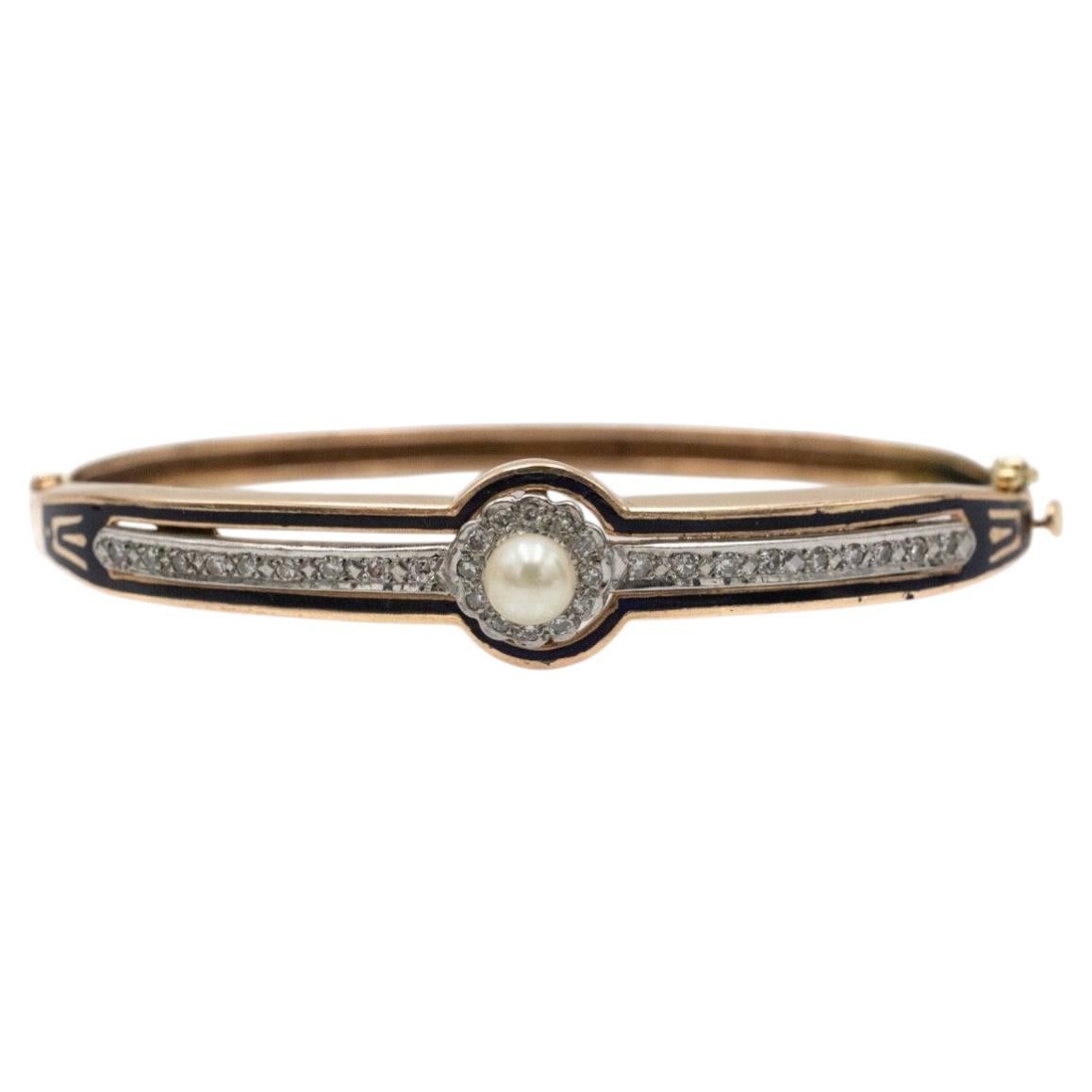 Antique gold bracelet with diamonds and pearl, decorated with enamel. For Sale
