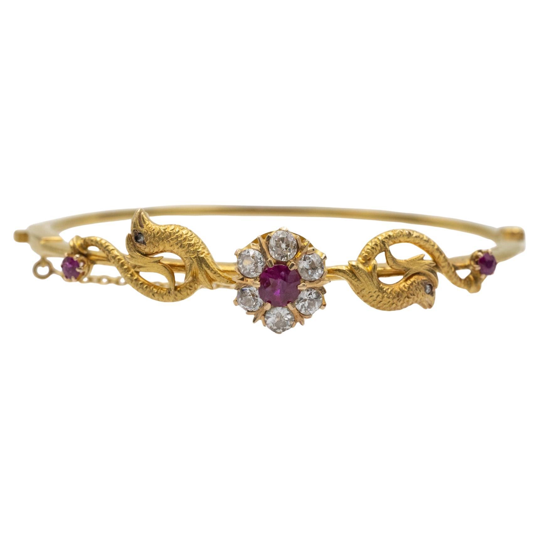 Bracelet ancien en or avec rubis et diamants, Autriche-Hongrie 1872-1922. en vente