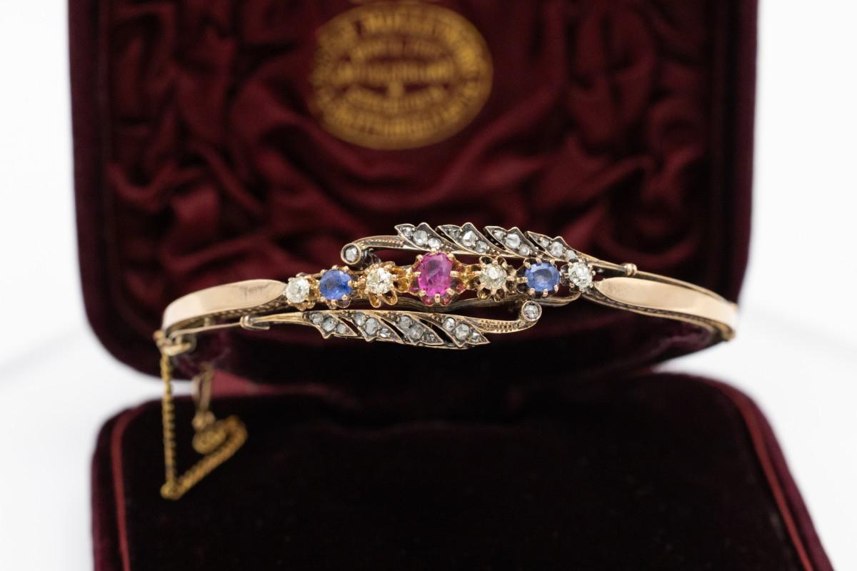 Antique gold bracelet with ruby, sapphires and diamonds, Russia, late XIX cent. 4