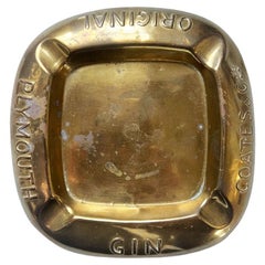 Antiker Aschenbecher aus Gold und Messing mit Umwandelung von Coates & Co. Gin 1900s