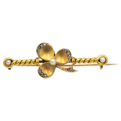 Antique gold brooch with clover motif, Vienna, circa 1900.
