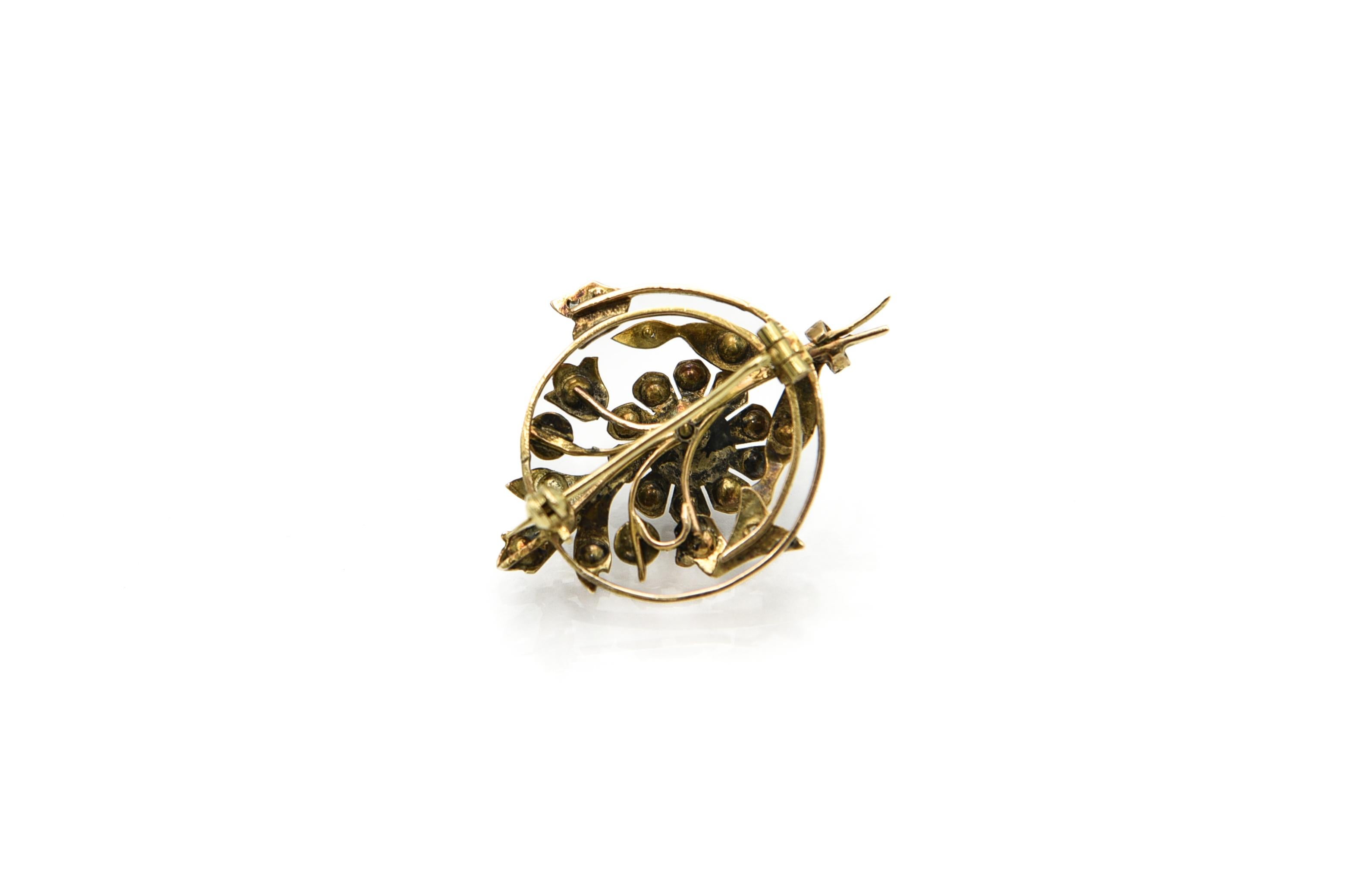 Women's or Men's Antique gold brooch with diamonds, Netherlands, mid-19th century. For Sale