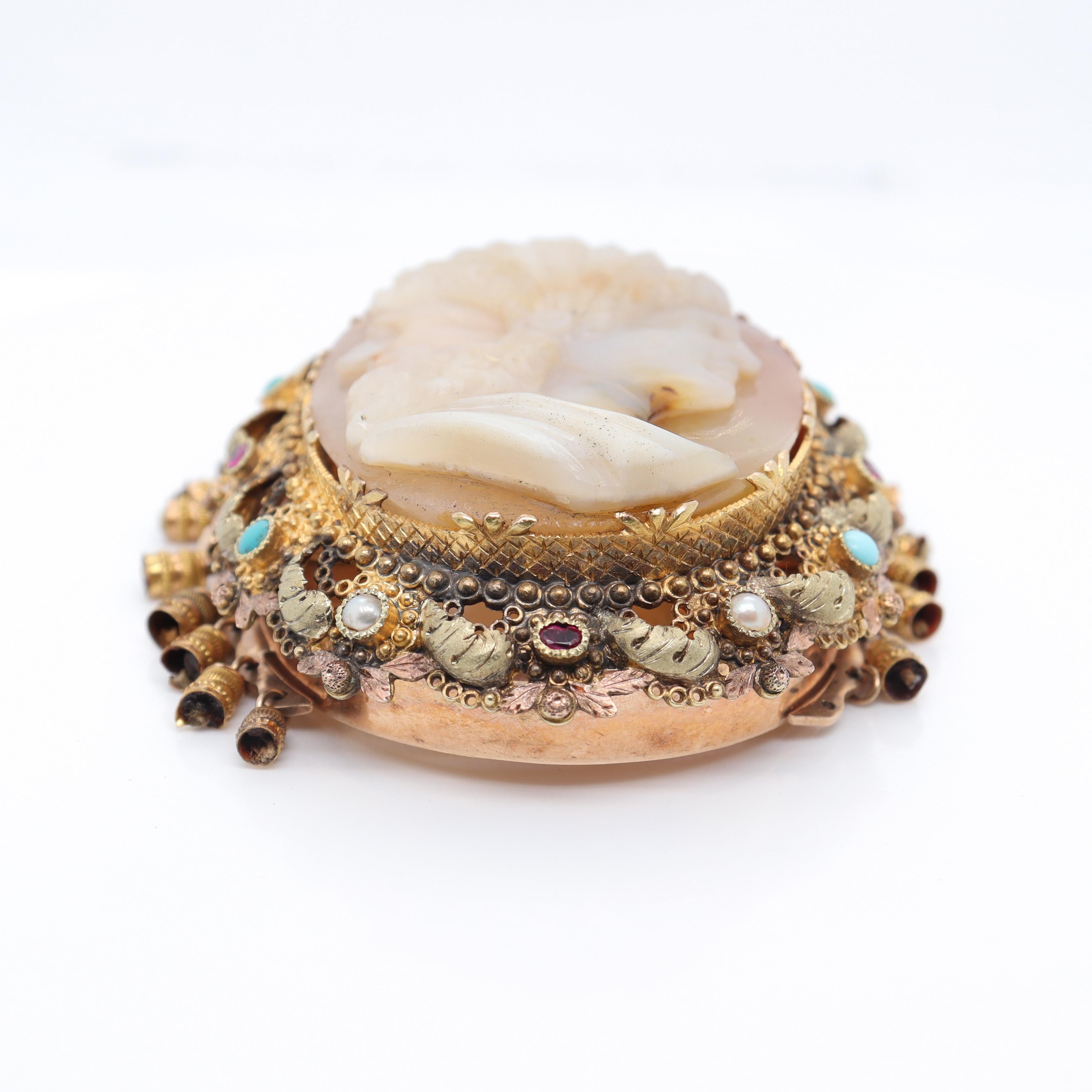 Antique Gold & Carved Agate Cameo Hermaphrodite Bracelet or Necklace Clasp In Good Condition For Sale In Philadelphia, PA