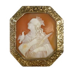 Antique Carved Shell Cameo Brooch Pendant