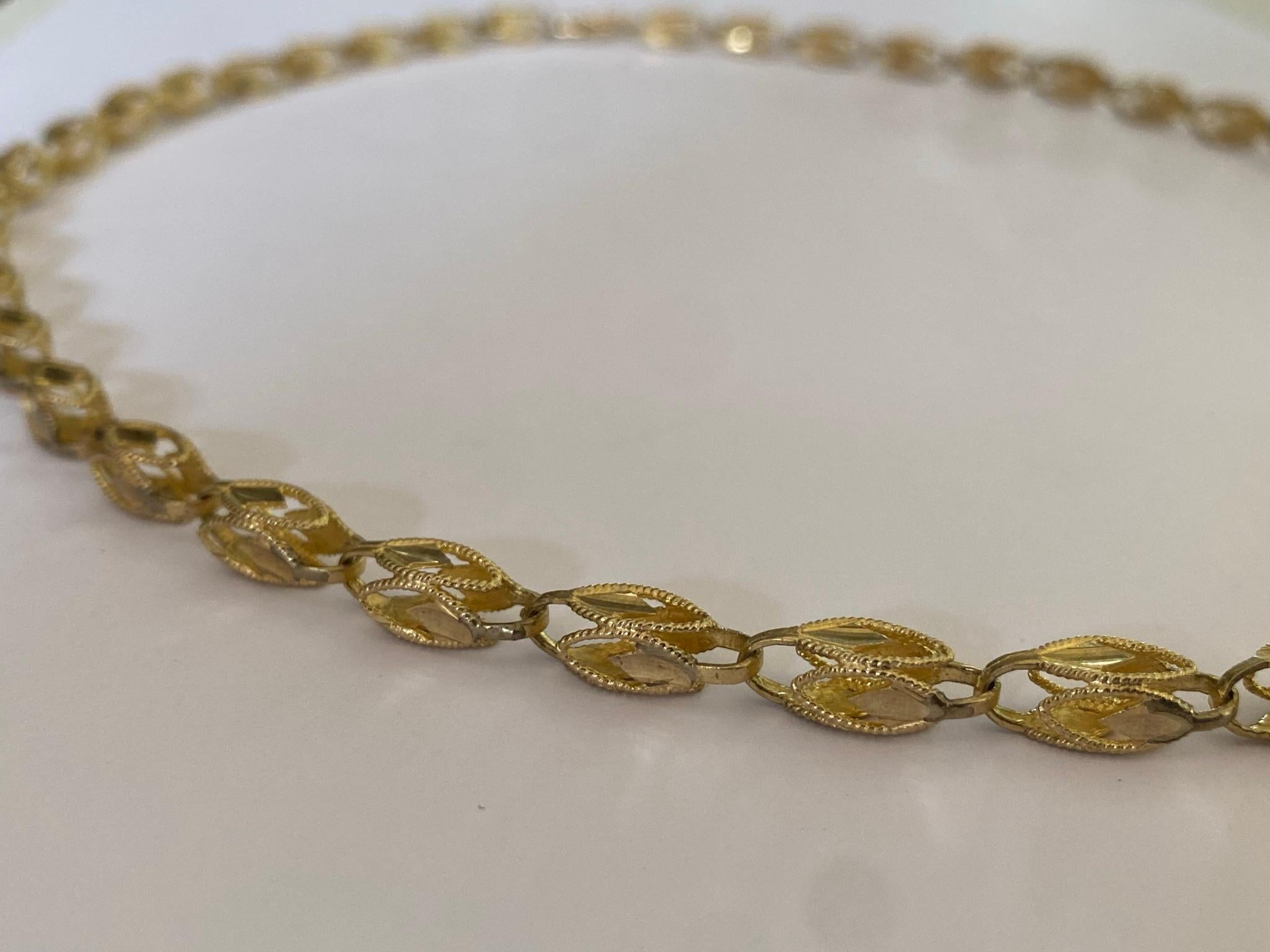 Victorian Antique Gold Chain Link Necklace For Sale