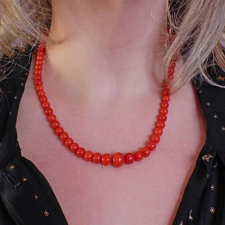 Antique Gold Coral Bead Necklace For Sale at 1stDibs