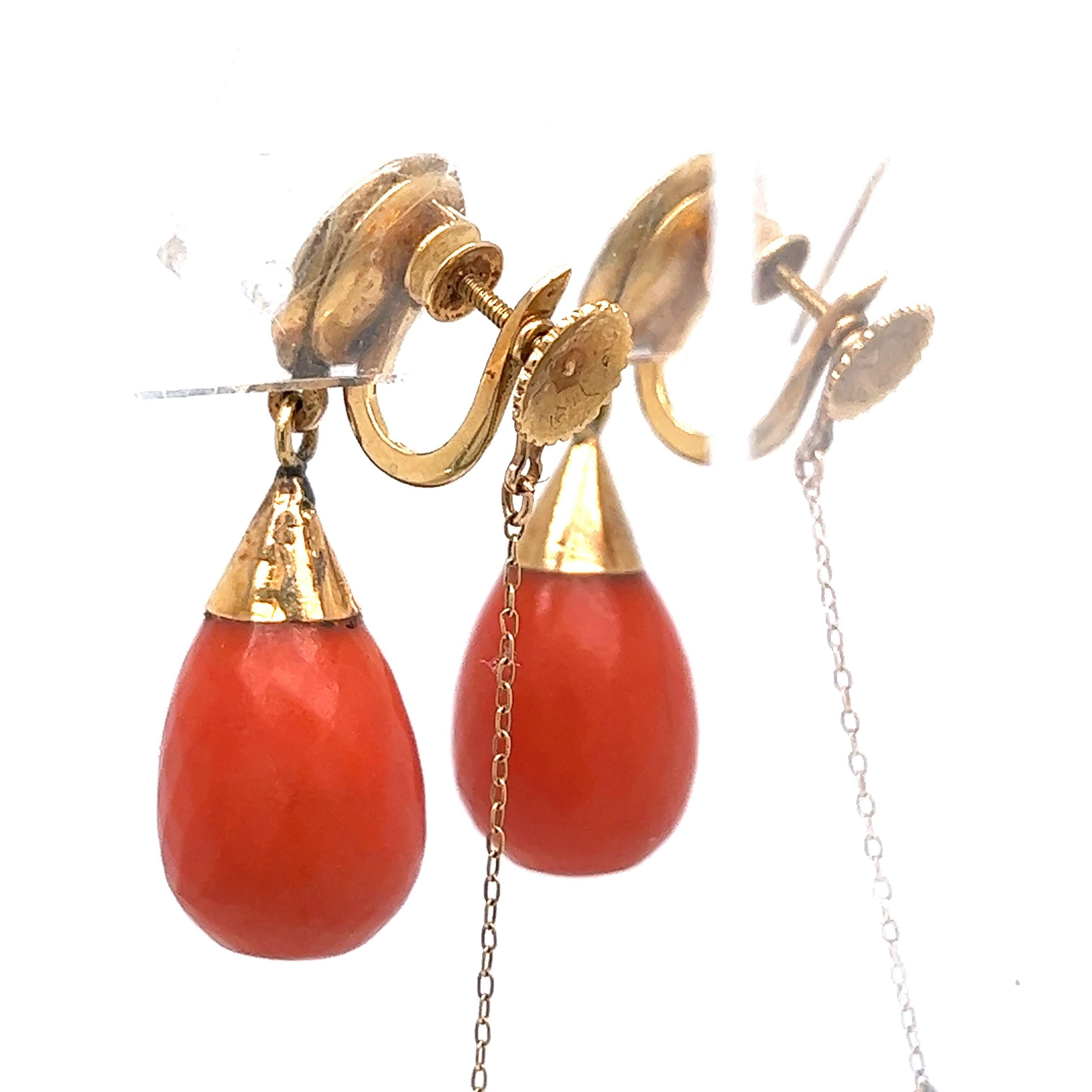 Antike Gold Koralle Tropfen Ohrringe im Zustand „Hervorragend“ im Angebot in New York, NY