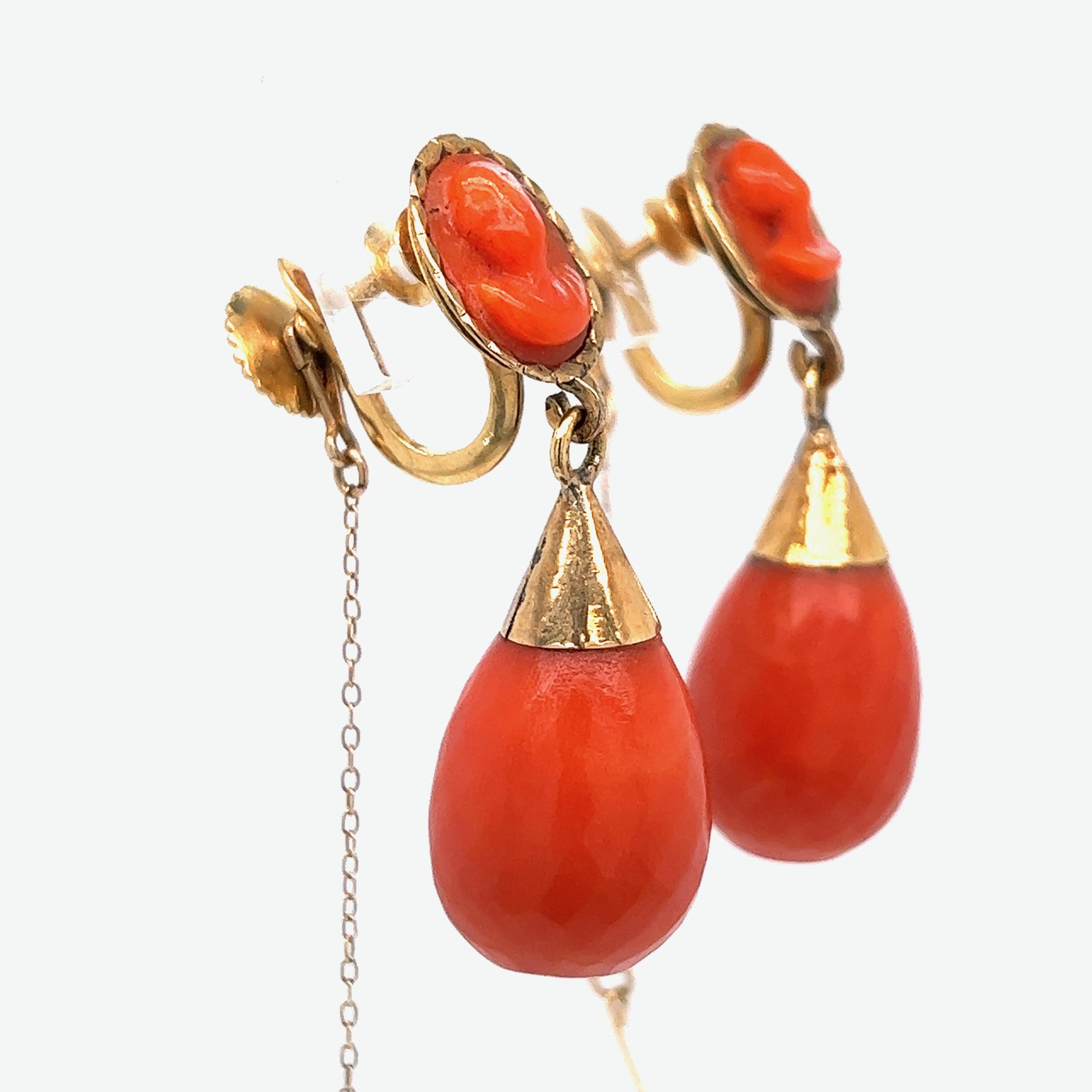 Women's Antique Gold Coral Drop Earrings For Sale