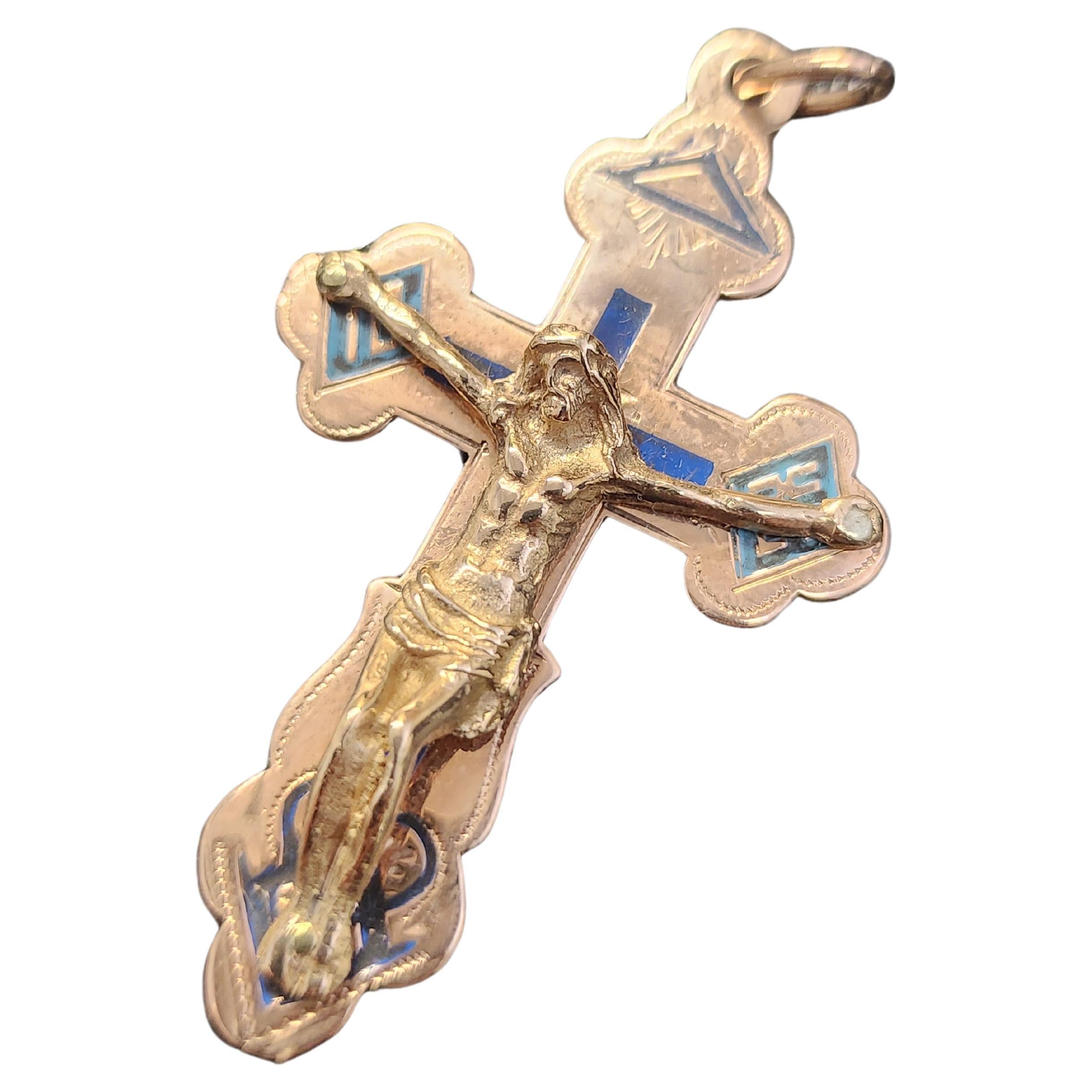 Antique Gold Cross Pendant In Good Condition For Sale In Cairo, EG