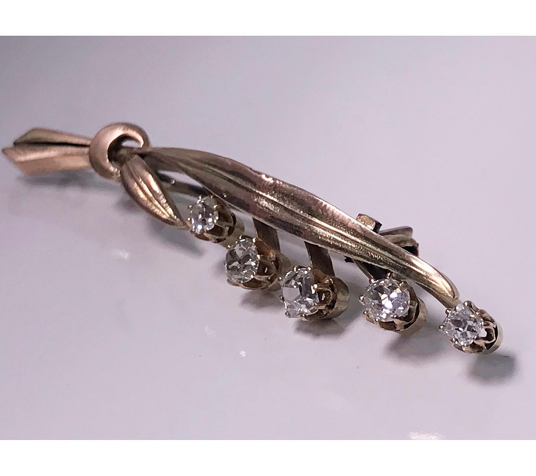Antique Gold Diamond Floral Leaf  Brooch, circa 1910 In Good Condition In Toronto, ON