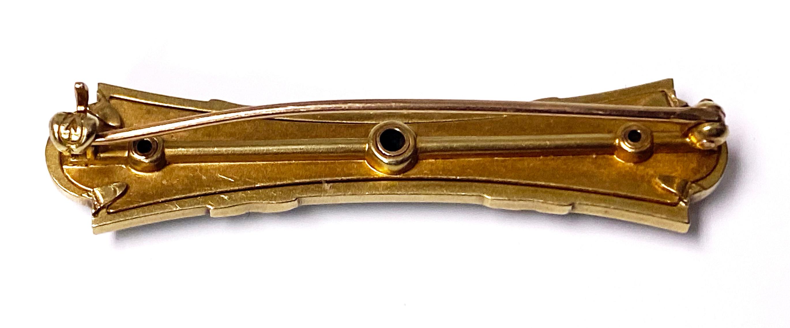 Antique Gold Diamond Pearl Enamel Bar brooch C.1890 In Good Condition For Sale In Toronto, ON