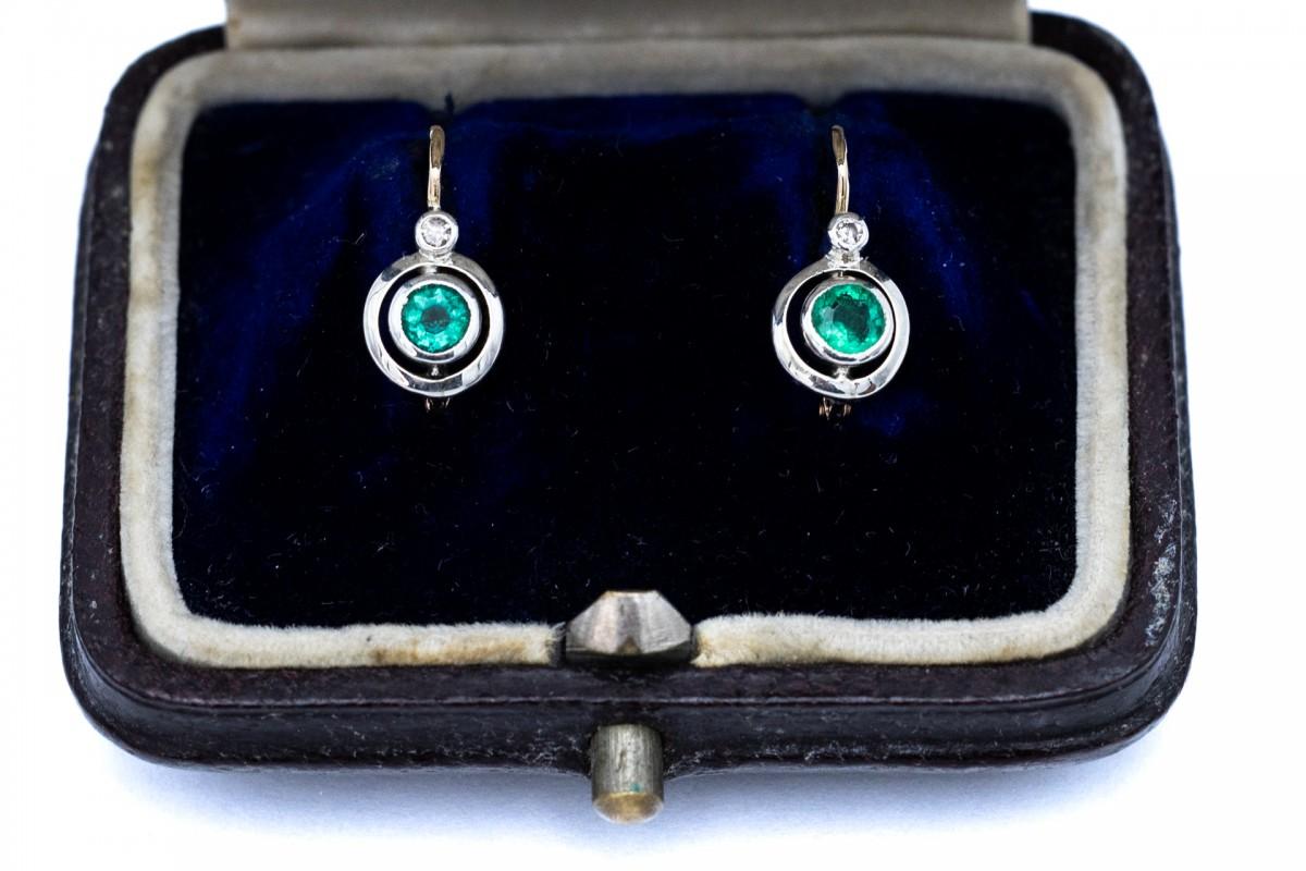 Round Cut Antique gold earrings with diamonds and emeralds, Austria-Hungary, circa 1930 For Sale