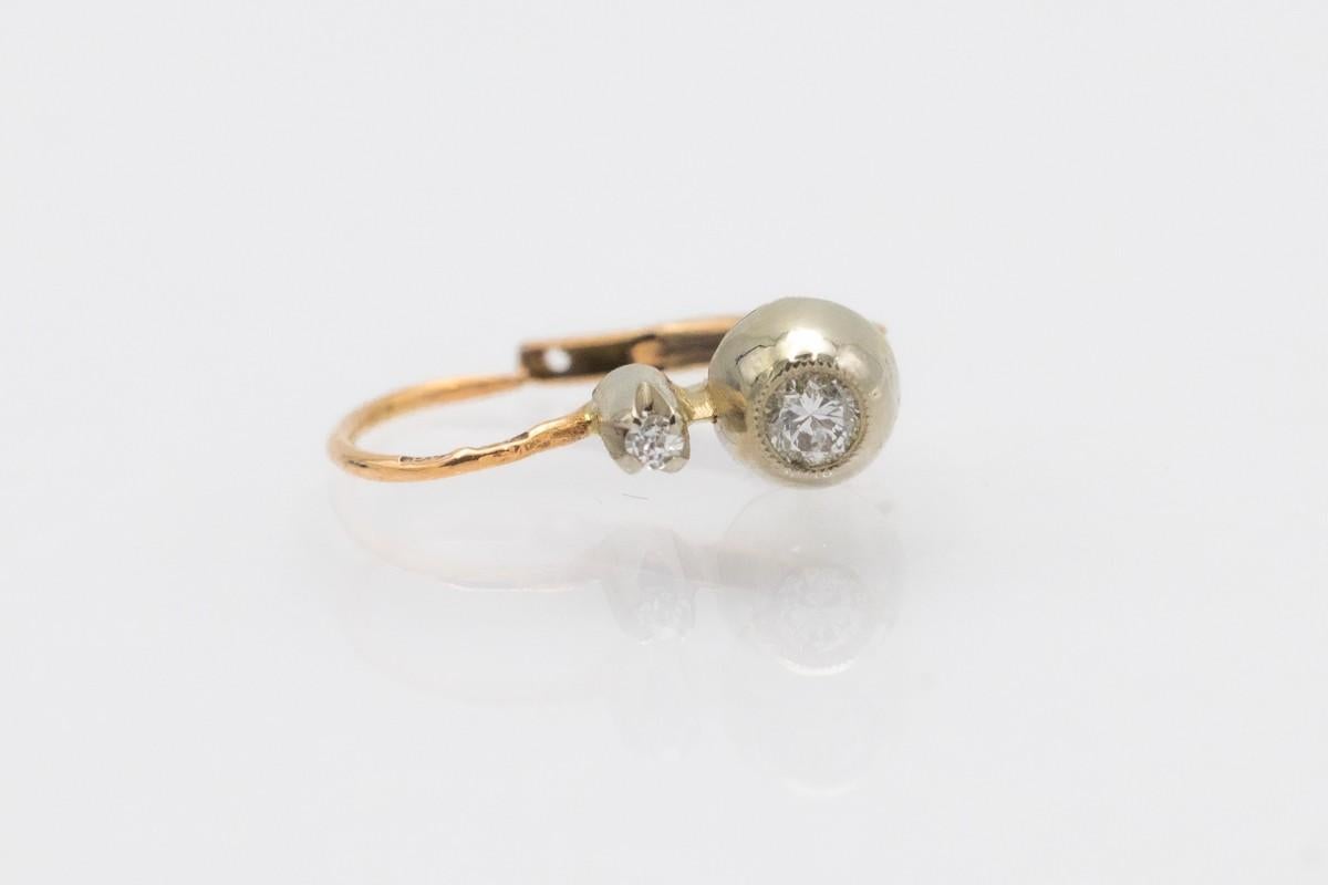 Orecchini in oro antico con diamanti. Ungheria, 1937-1966 In condizioni buone in vendita a Chorzów, PL
