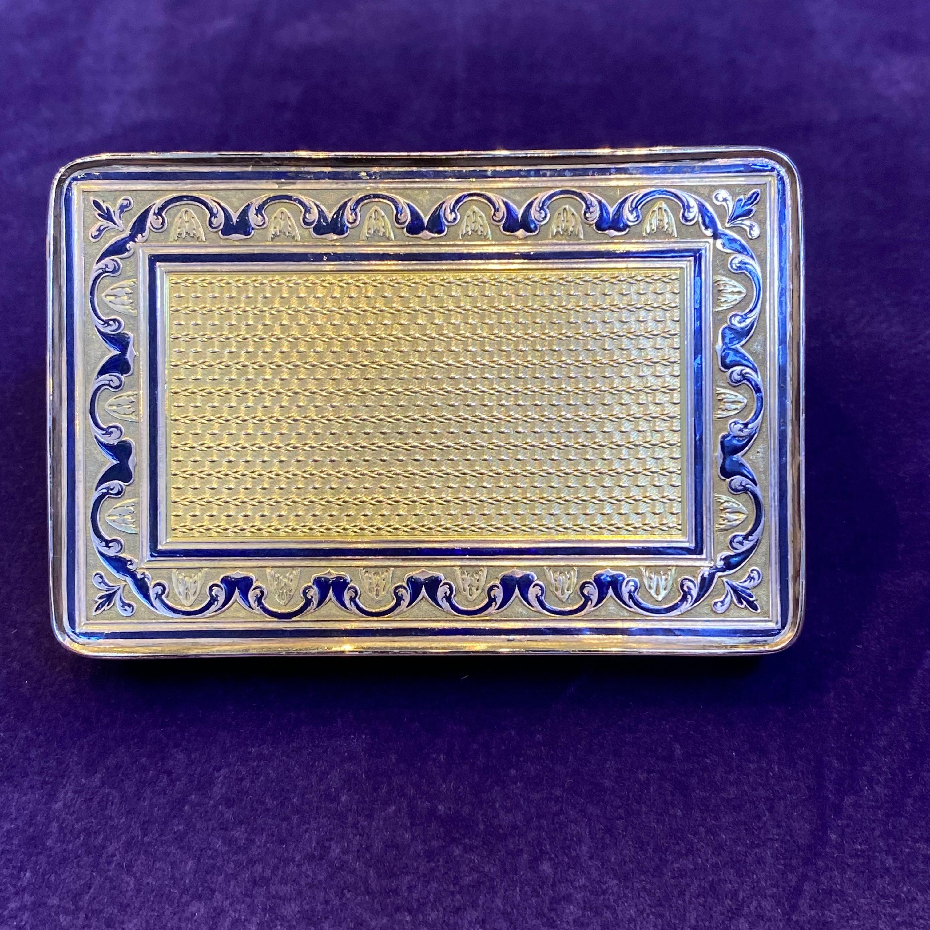 Antique Gold & Enamel Cupid Motif Snuff Box For Sale 9