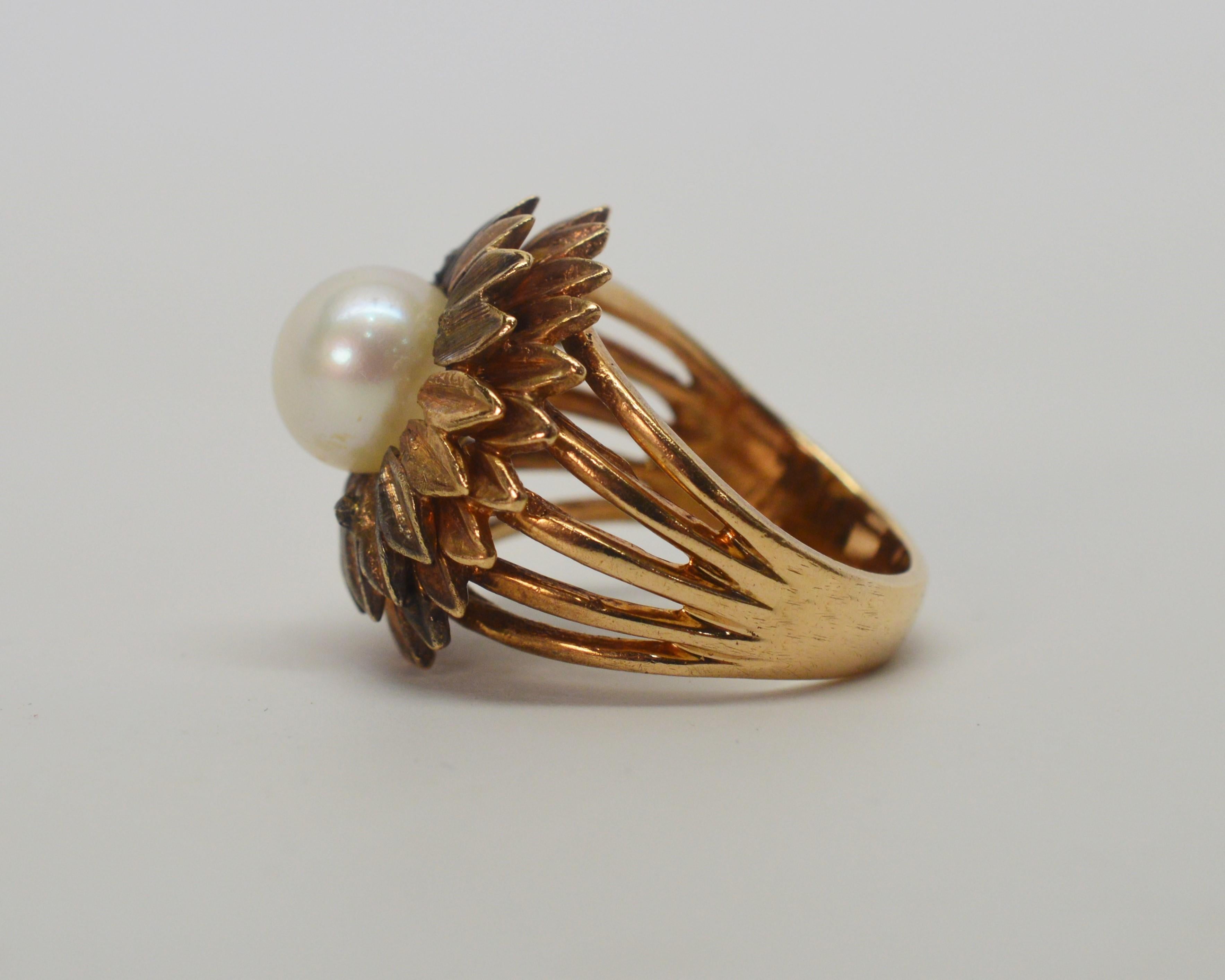 Antique Gold Floral Burst Ring with Pearl 1