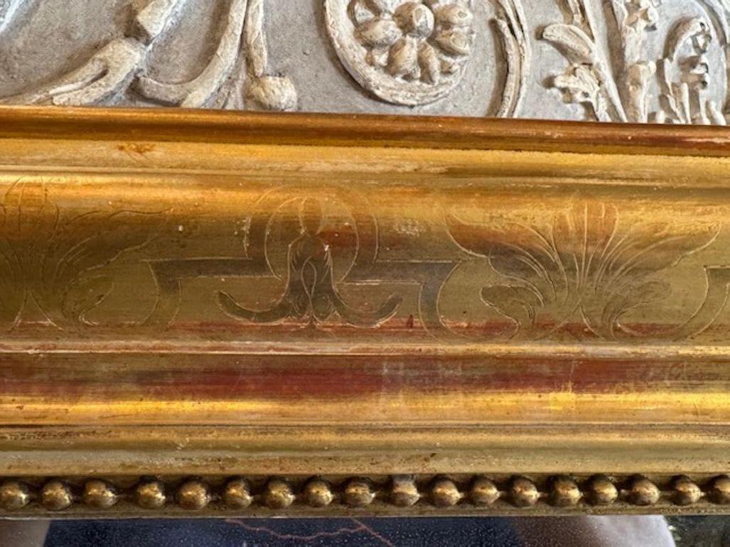 Antique Gold Gilt Louis Philippe Mirror (Espejo antiguo Louis Philippe dorado) en Bueno estado para la venta en Dallas, TX