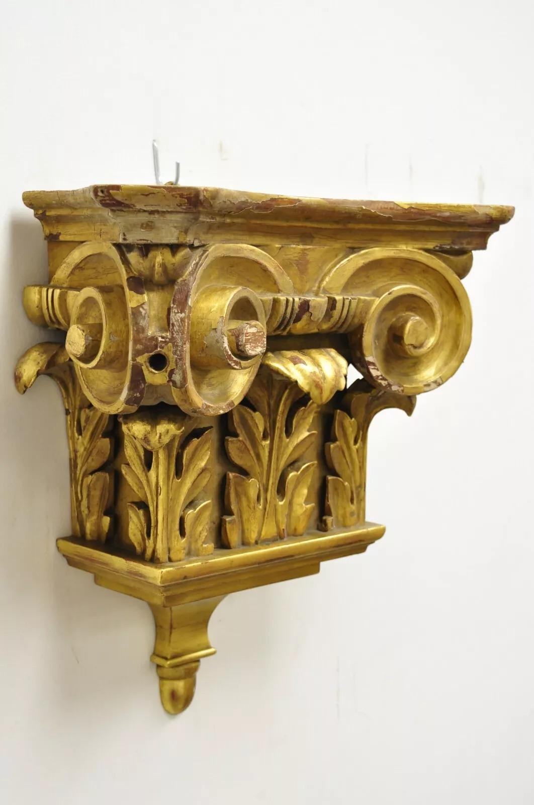 Antique Gold Giltwood French Louis XV Style Wooden Acanthus Corbel Wall Bracket Shelf. Circa 19th Century. Measurements: 18