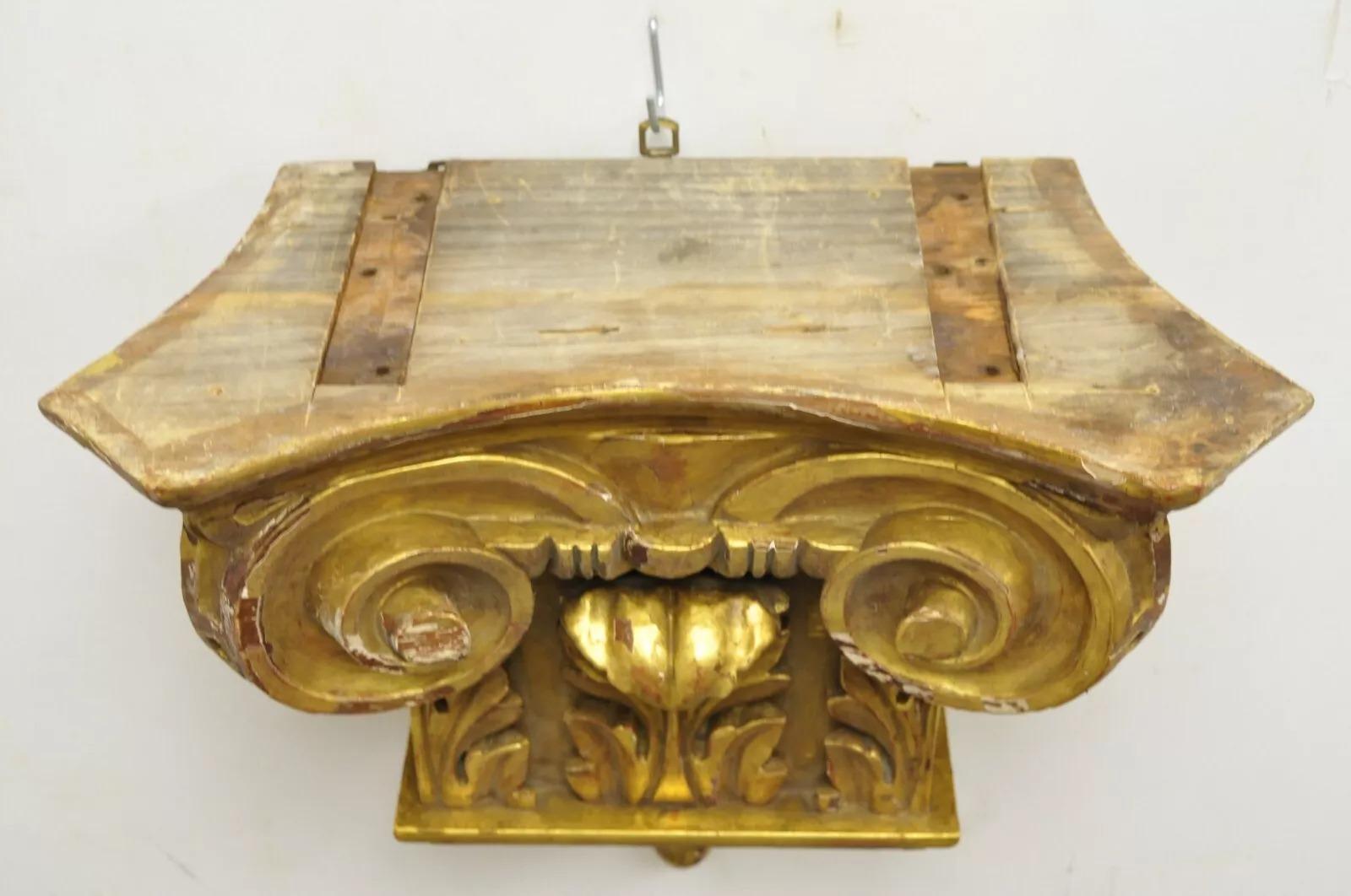 19th Century Antique Gold Giltwood French Louis XV Style Wooden Acanthus Corbel Wall Bracket For Sale